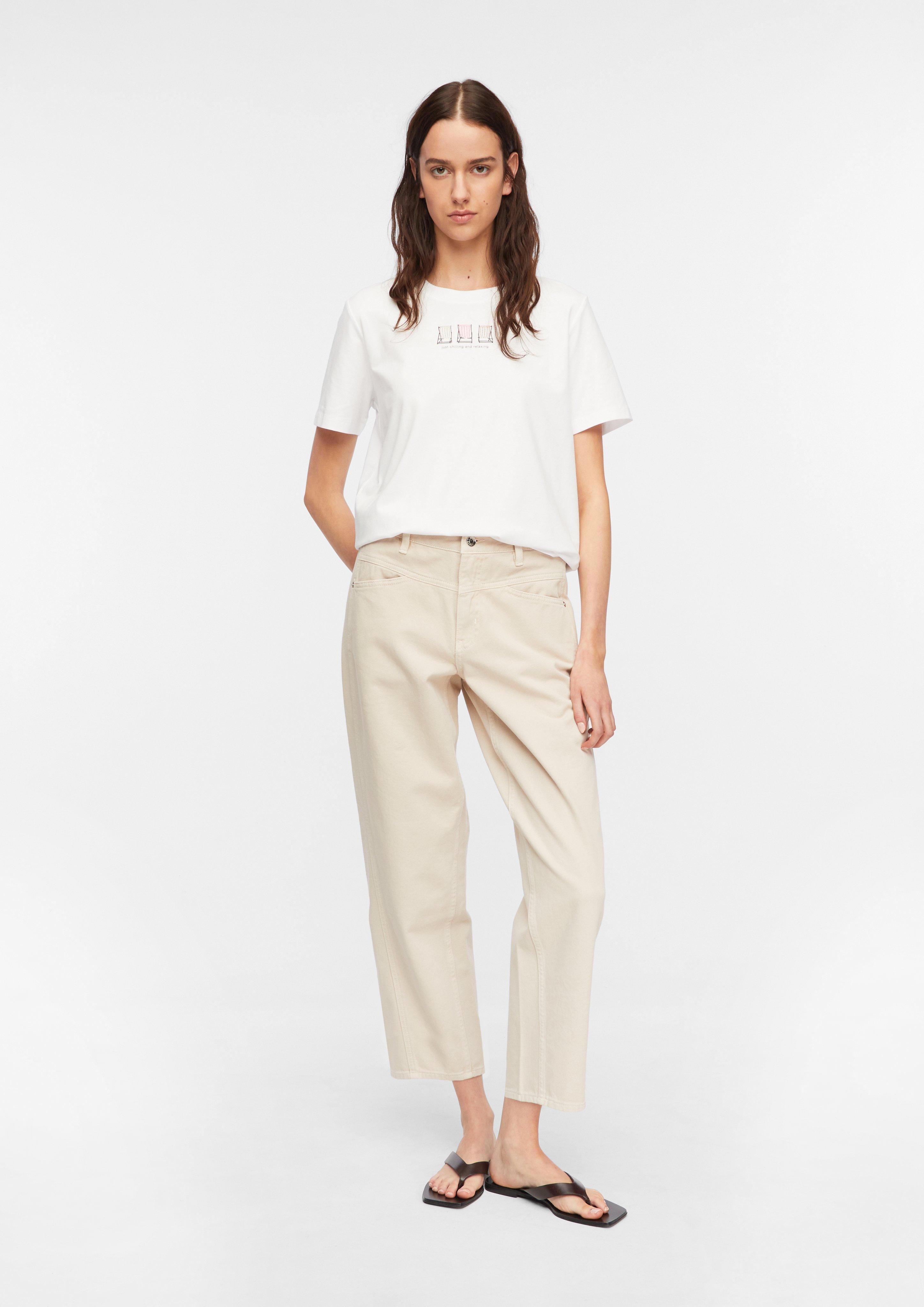 T-Shirt in white by COMMA