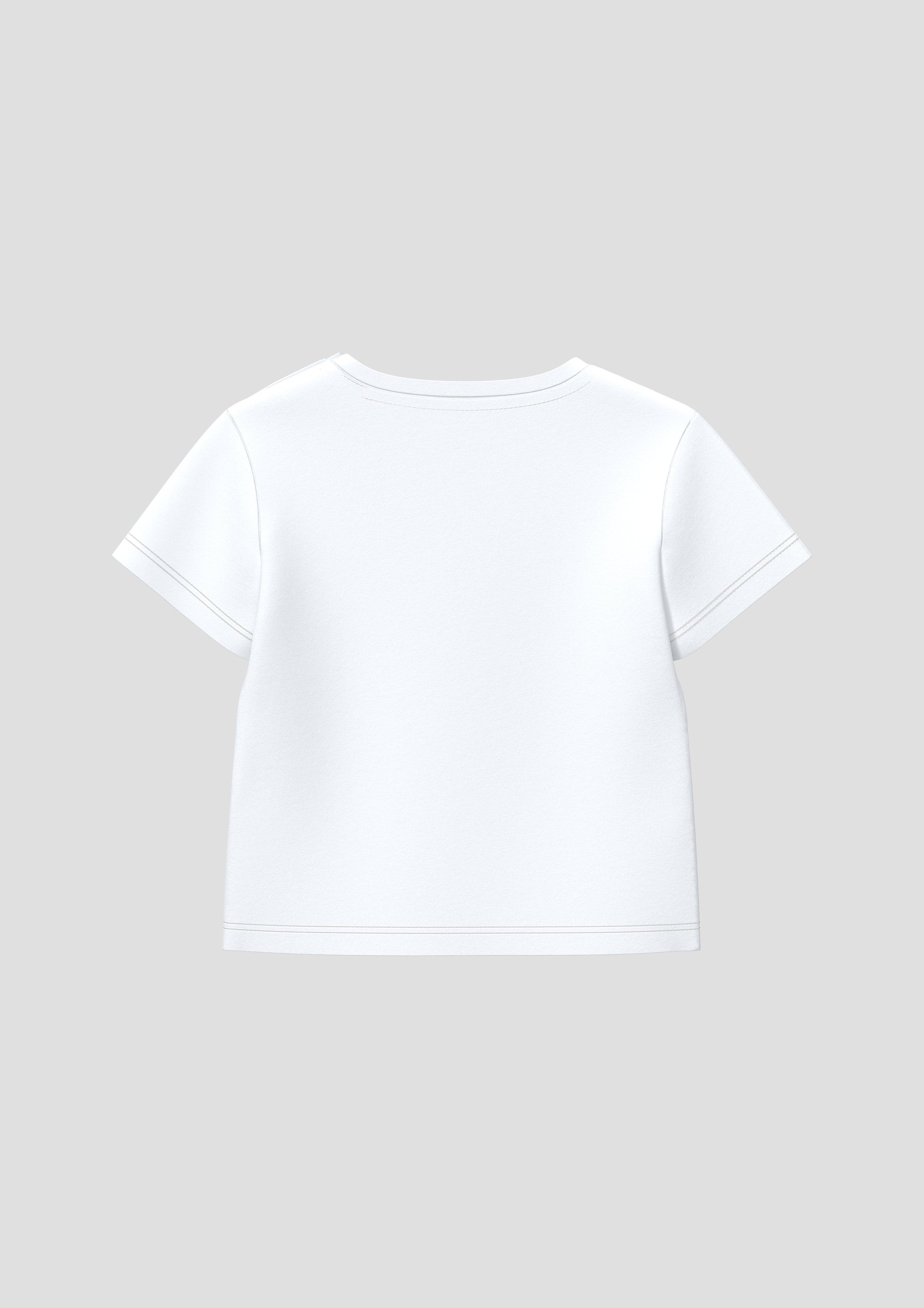 T-Shirt in 01M1, 52F1, 79M2, 42F2, 01F1 & 52M1