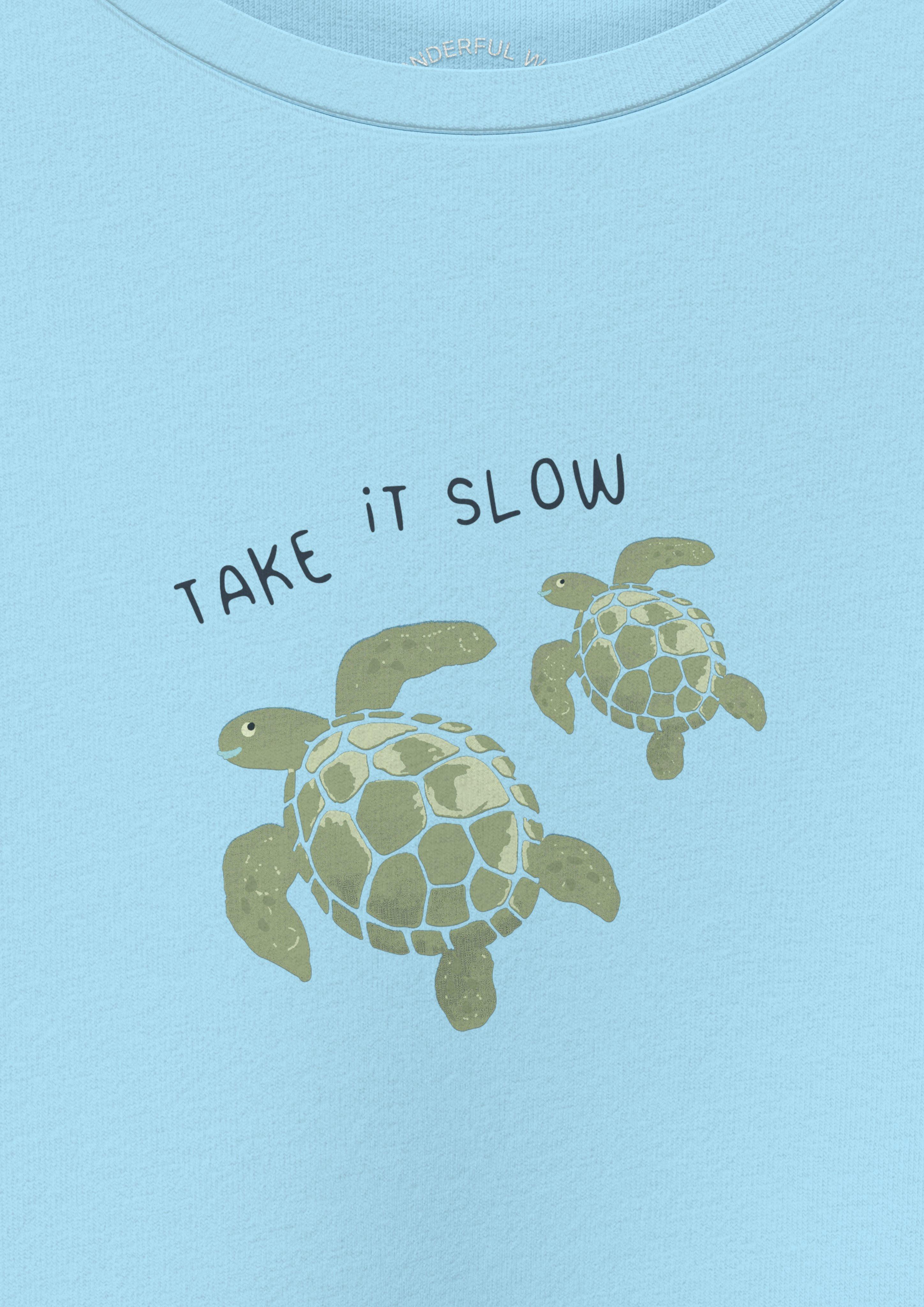 T-Shirt in 52M1, 52F1, 01M1, 79M2, 42F2 & 01F1