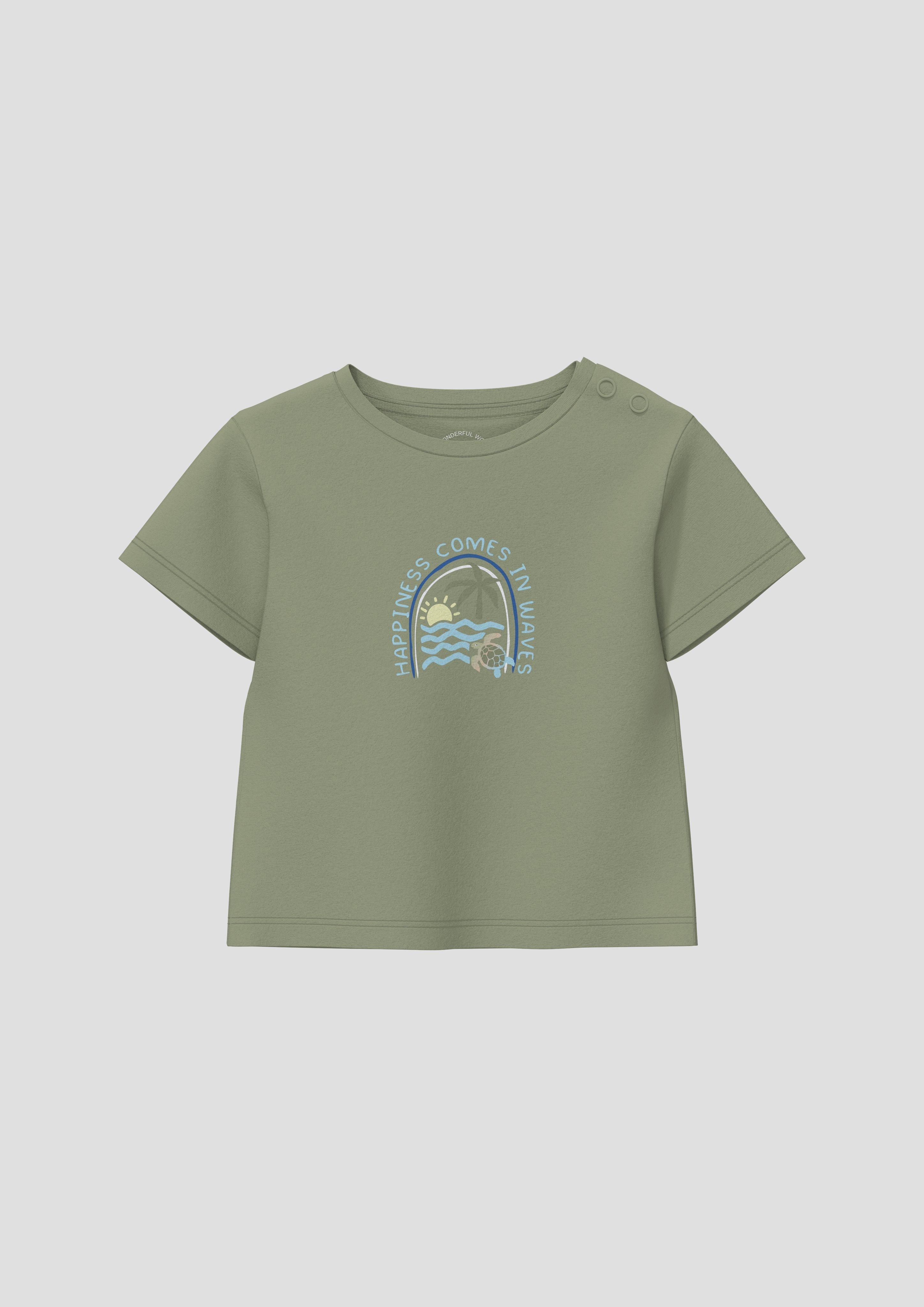 T-Shirt in 79M2, 52F1, 01M1, 42F2, 01F1 & 52M1