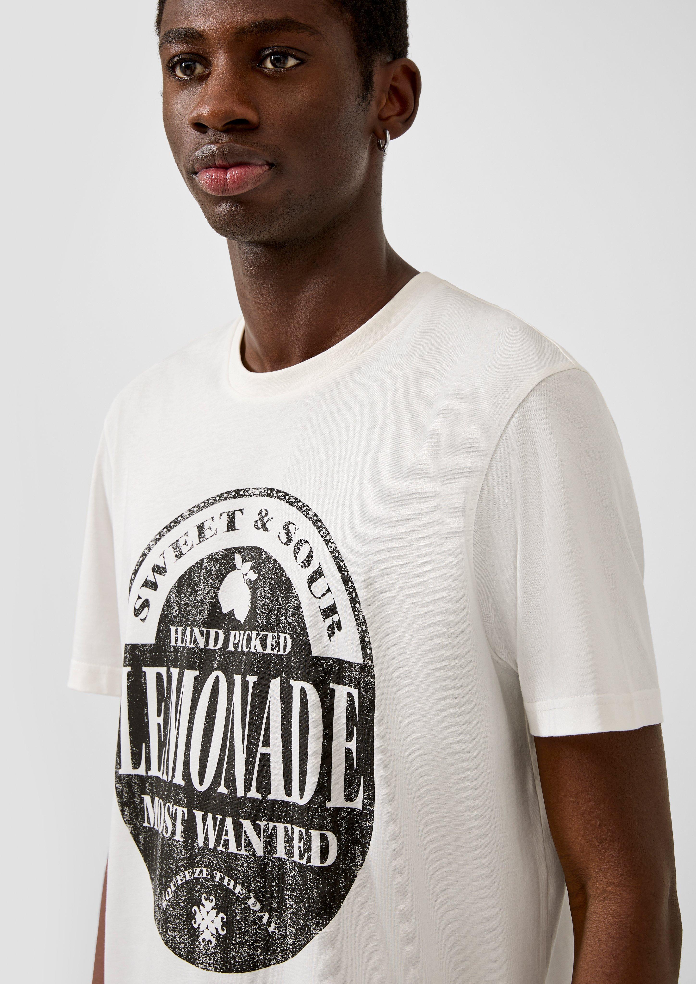 T-shirt in 03D0, 50D0 & 99D0