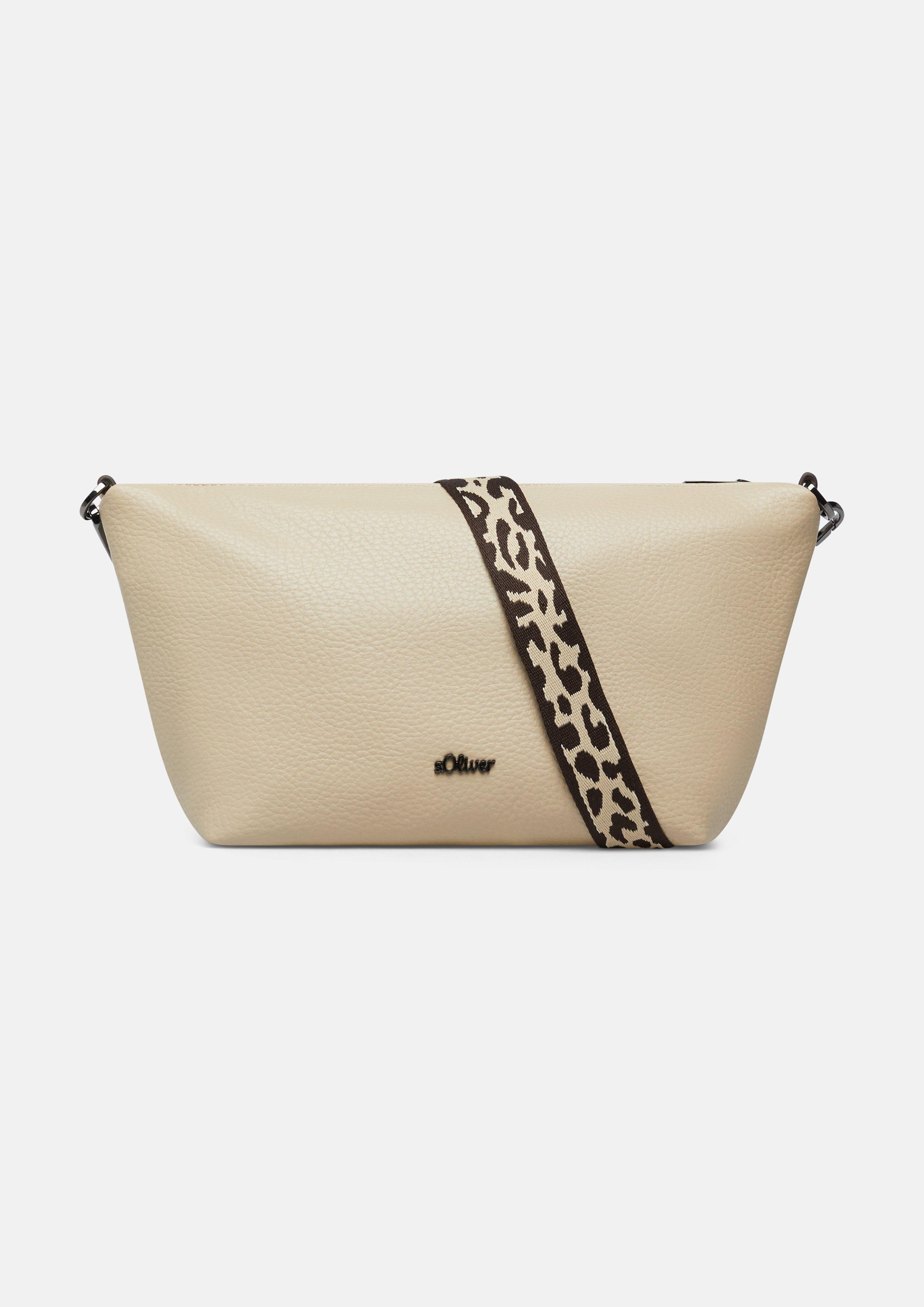 Sac avec plaque logo et bandoulière réglable en beige de s.Oliver
