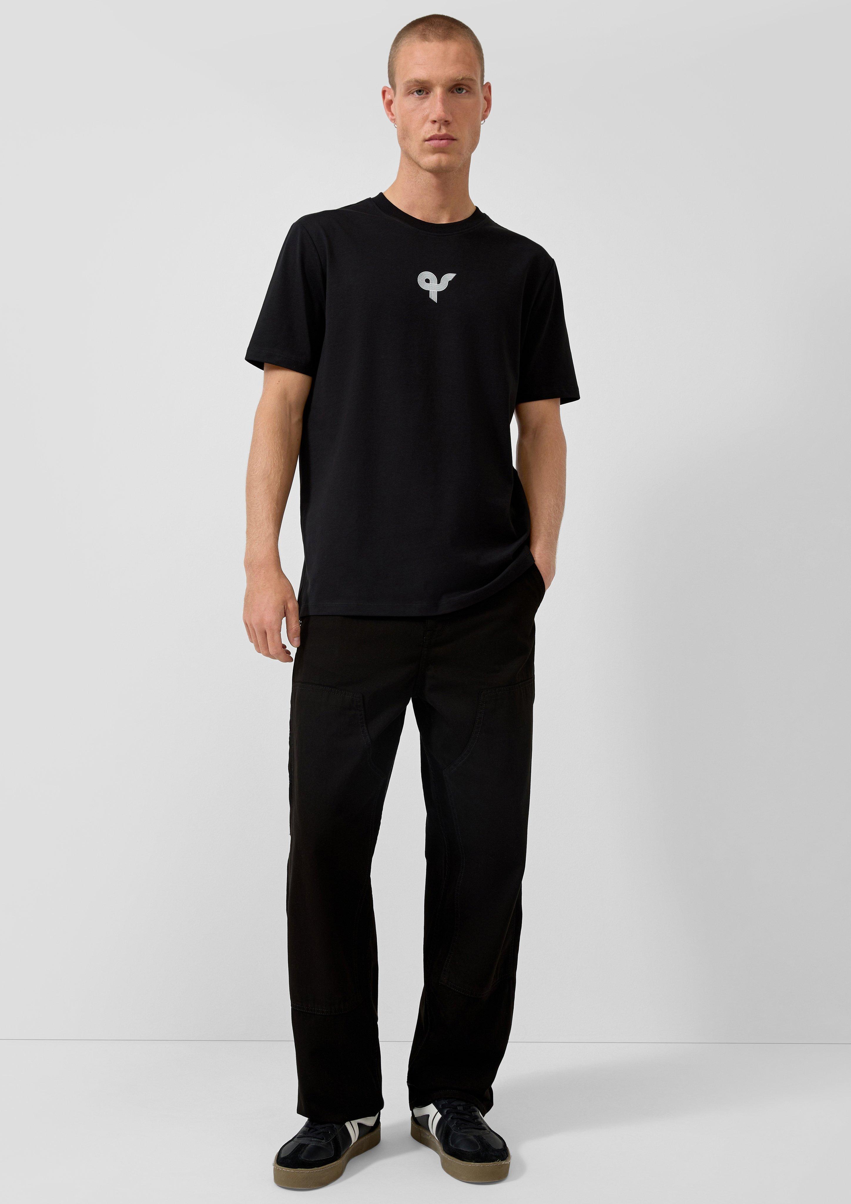 T-Shirt in 99D0 & 99D3