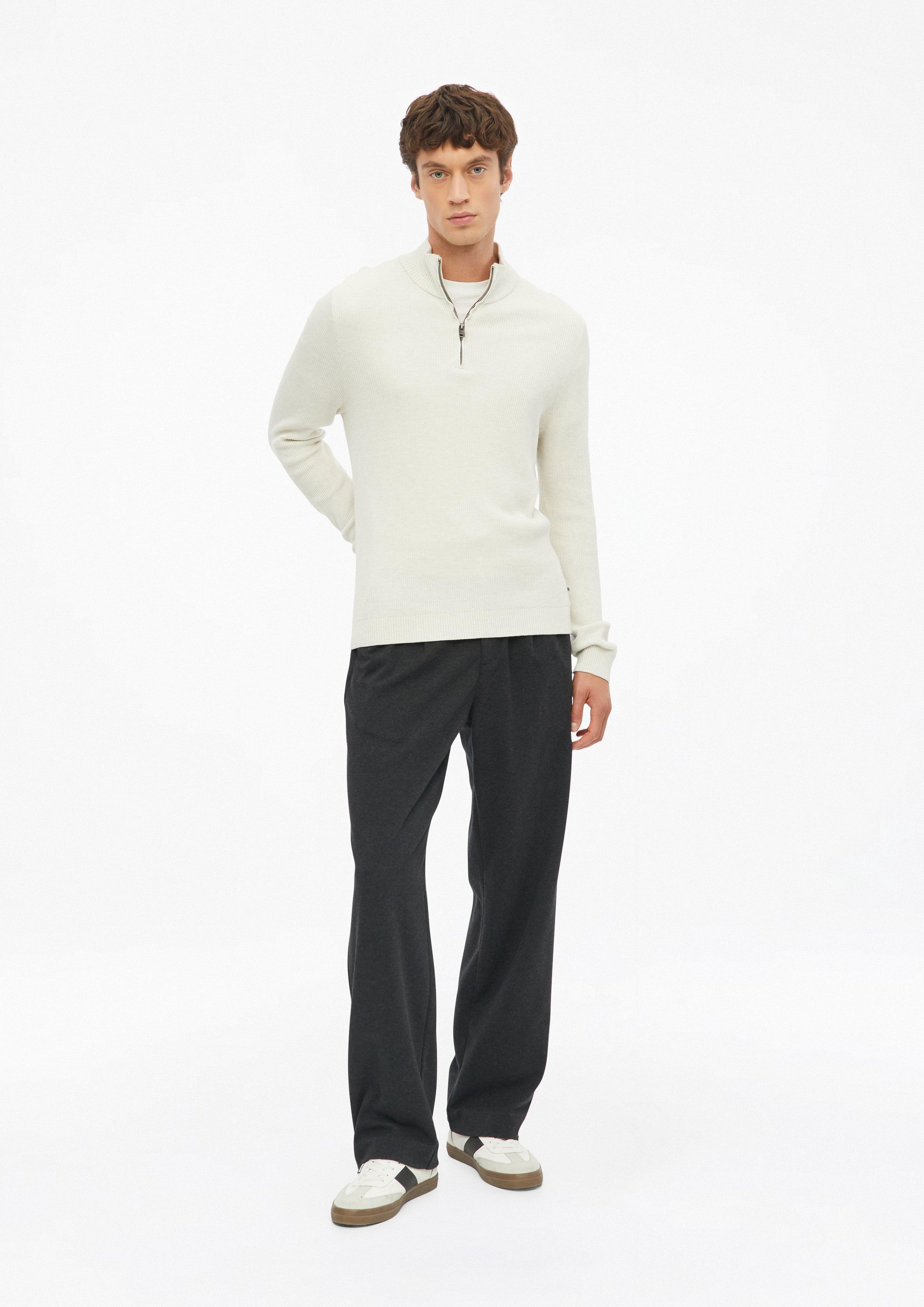 Men Textured knit sweater with a crew neck in cream by s.Oliver