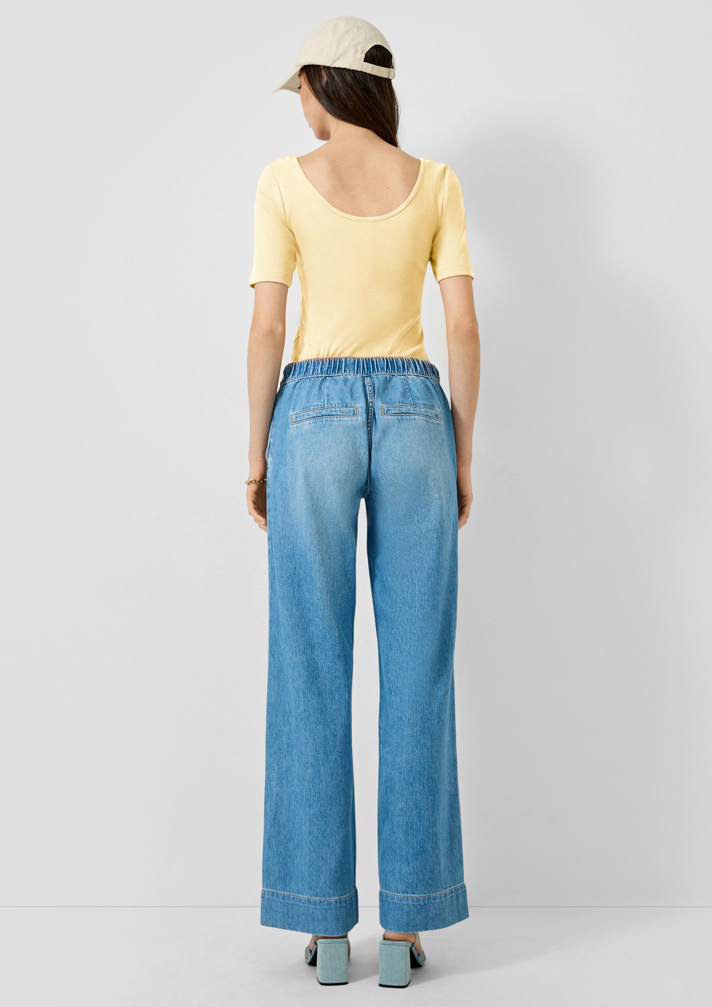 T-Shirt in 1101, 0100, 3101 & 9999