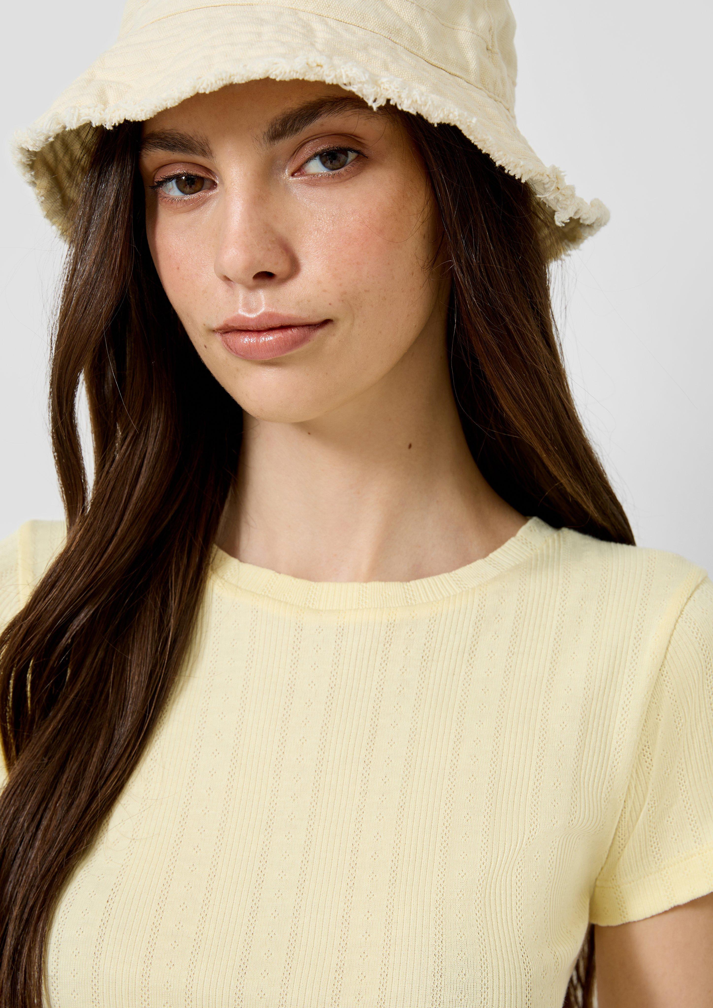 T-Shirt in 1101, 9999 & 0100