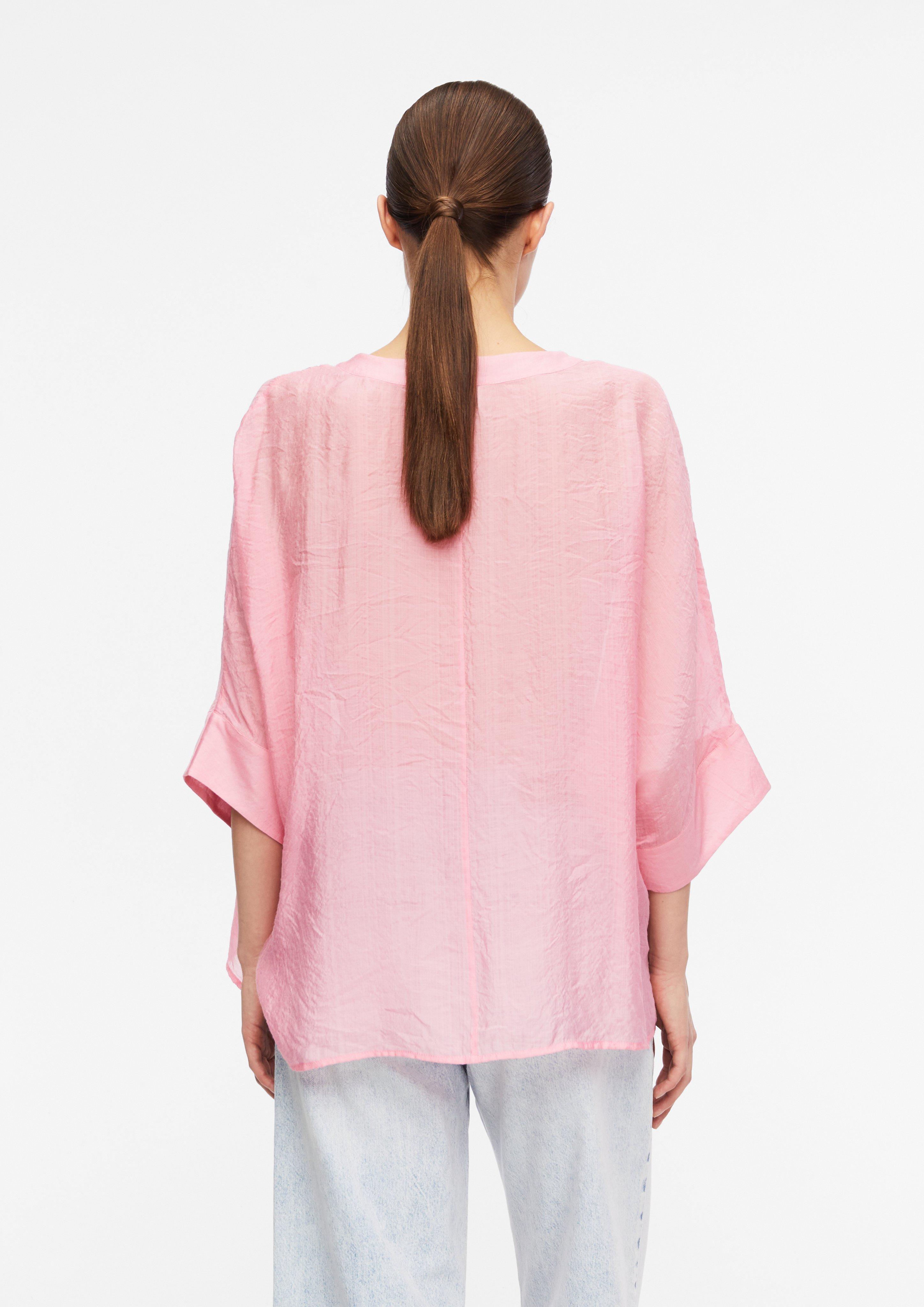 Doplňky v růžová barvě od COMMA