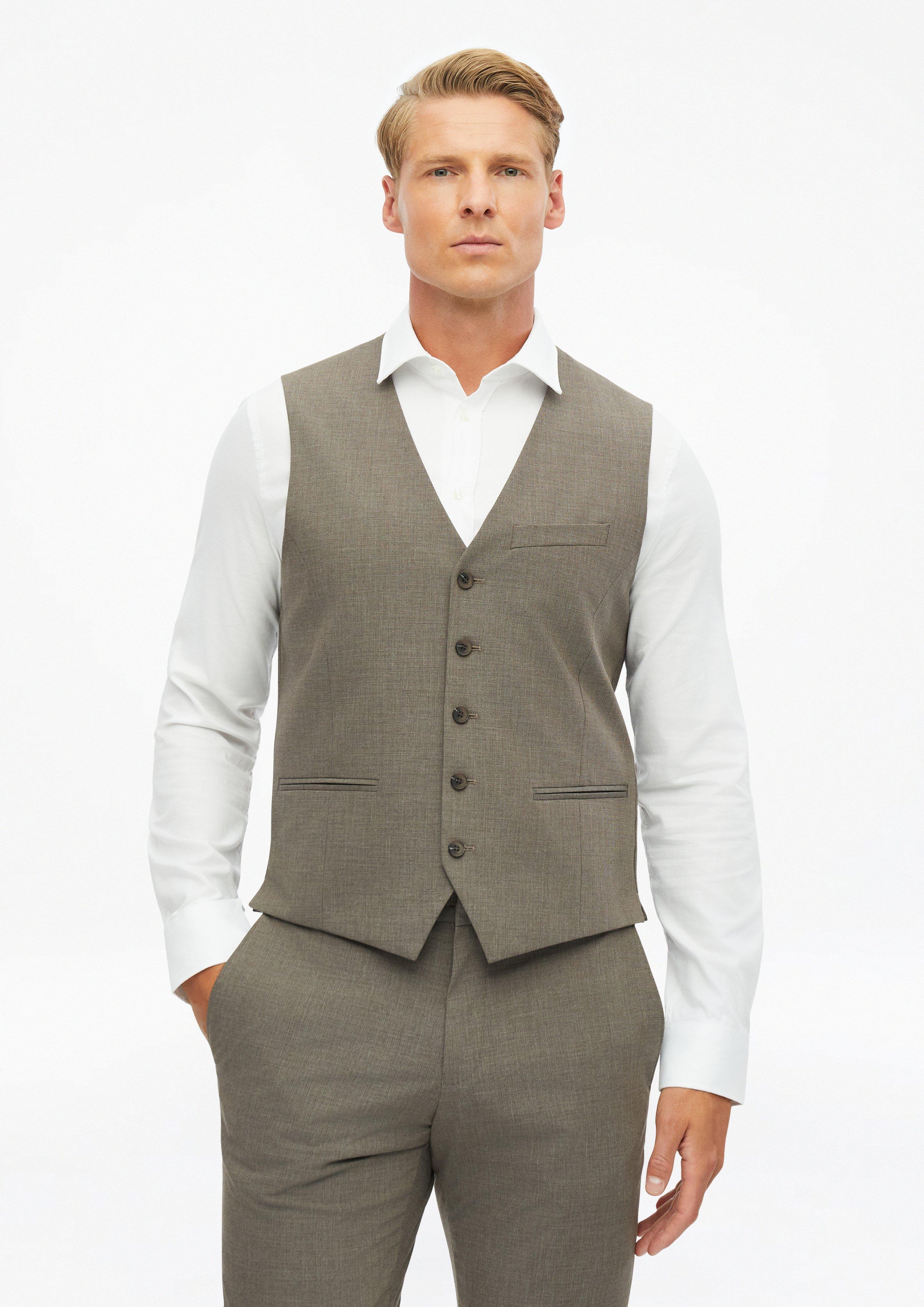 s.O ULTIMATE: Brezrokavnik iz volnene mešanice, kroja Slim Fit v barvi barva peščenjaka od s.Oliver BLACK LABEL