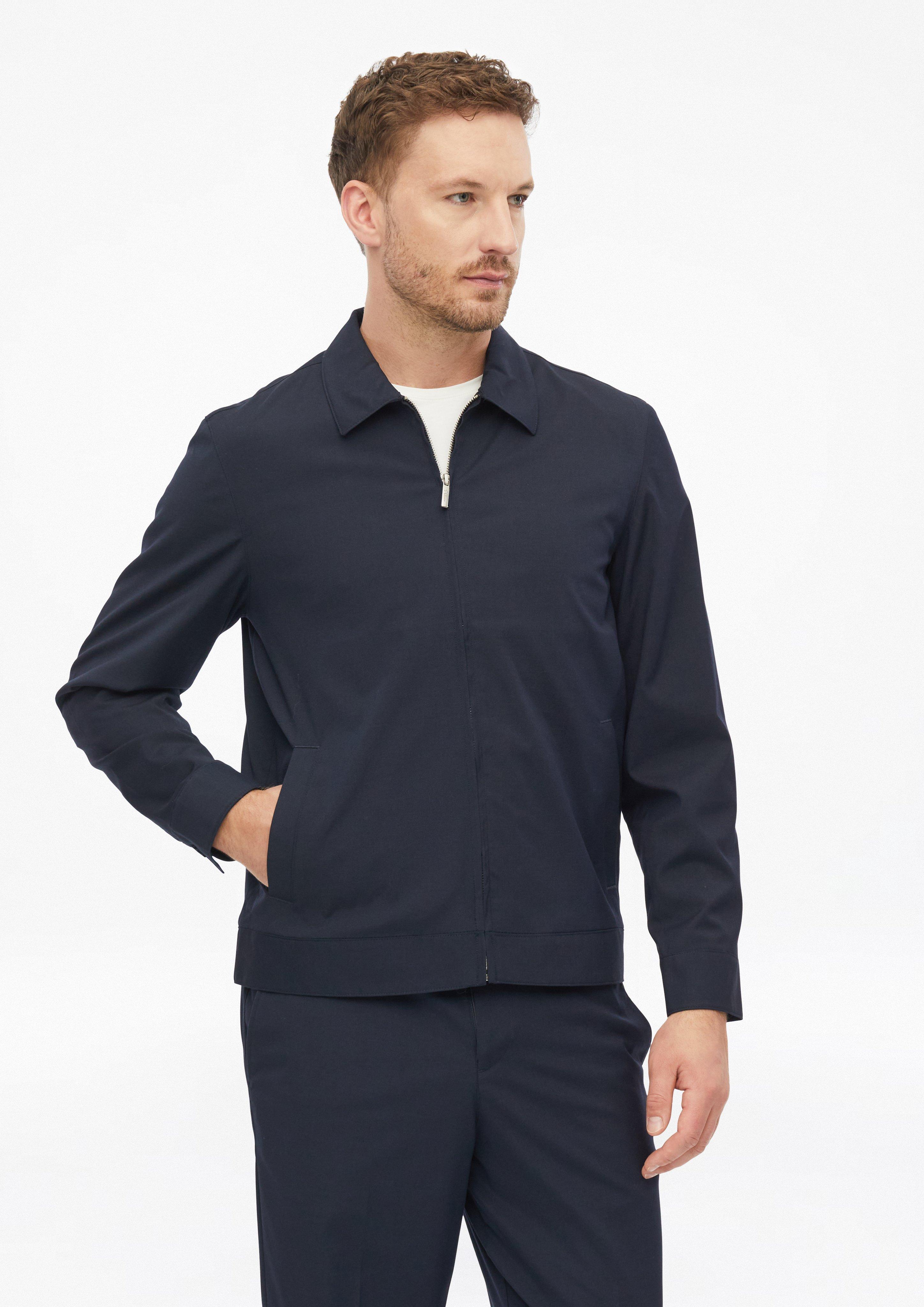Blouson en tissu extensible avec fermeture à glissière en bleu marine de s.Oliver BLACK LABEL