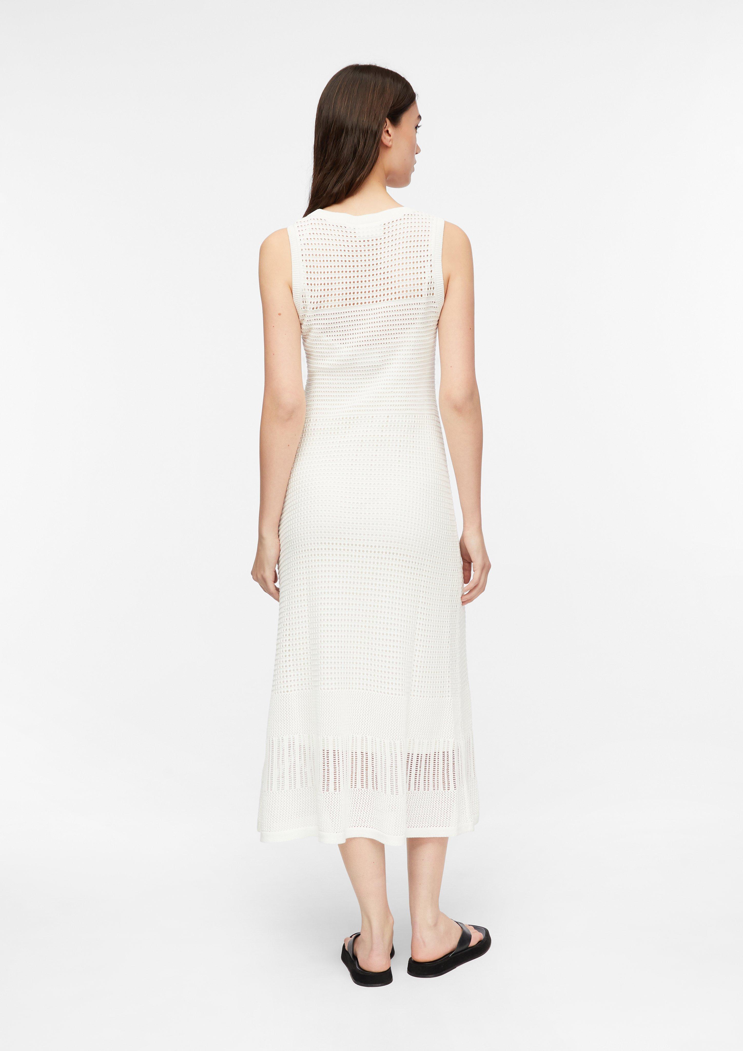 Kleid in creme von COMMA