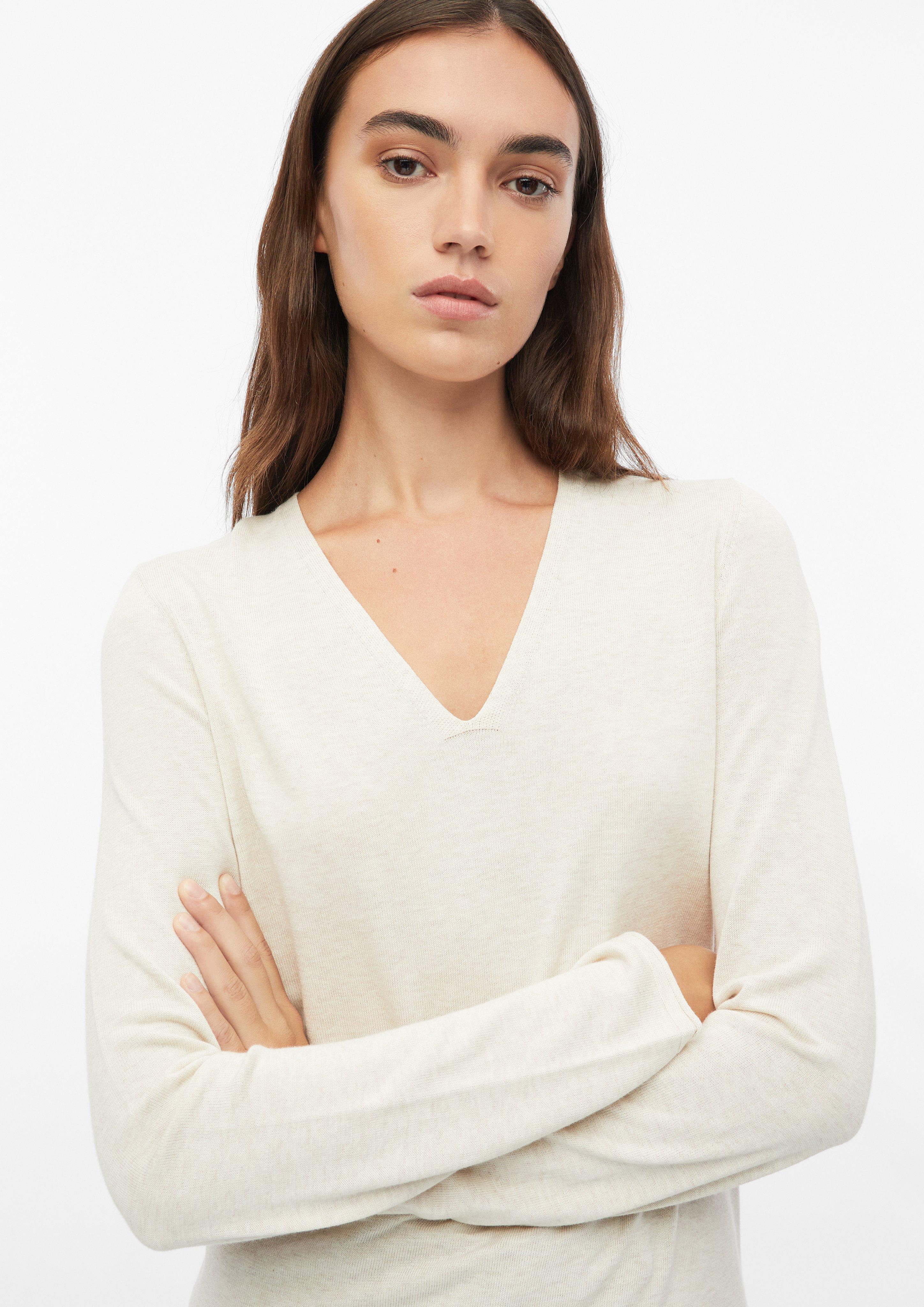 Femmes Pull en maille à col en V et bords roulés en beige de s.Oliver