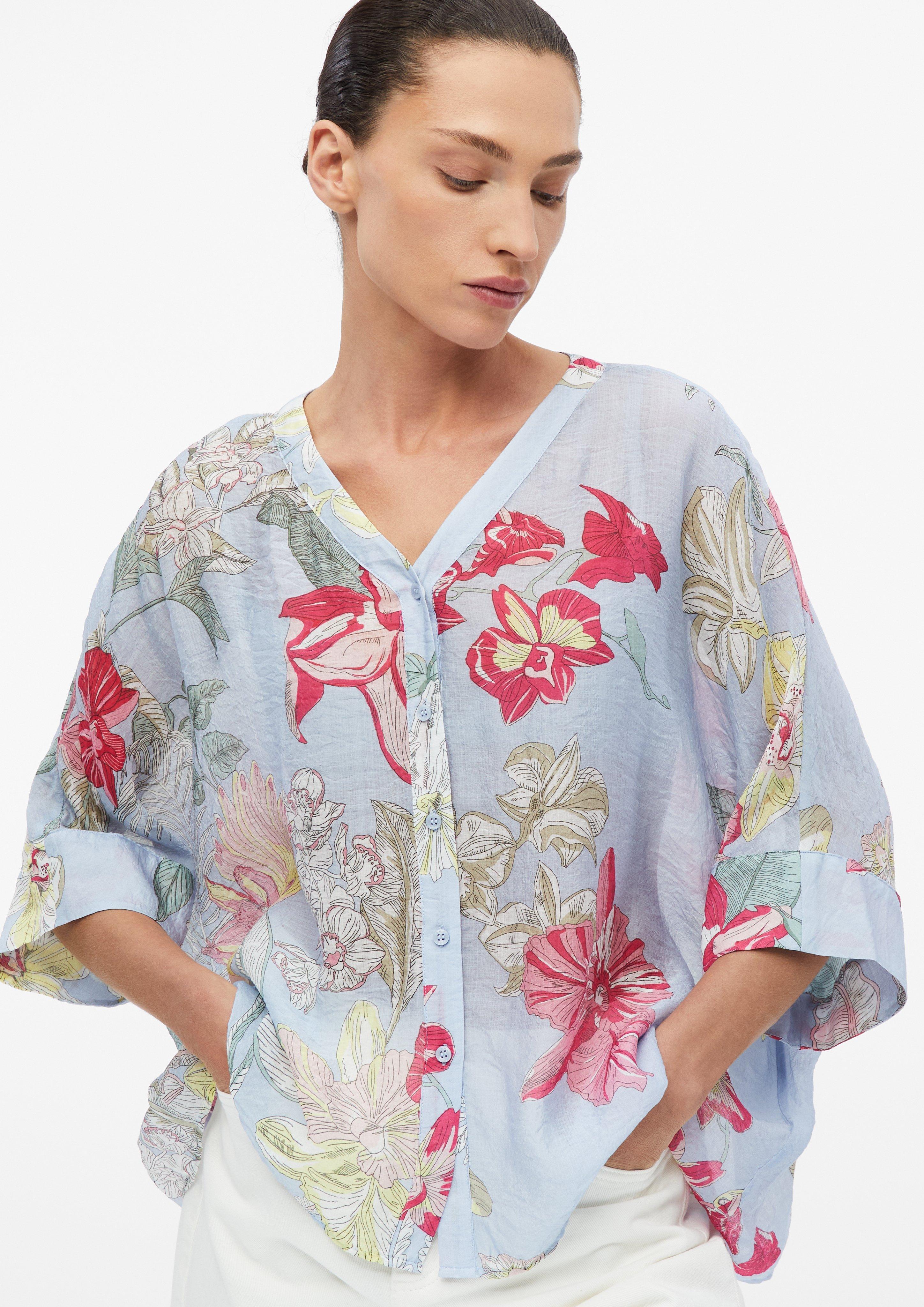 Semi-sheer tunic blouse made from a viscose blend in blue by COMMA