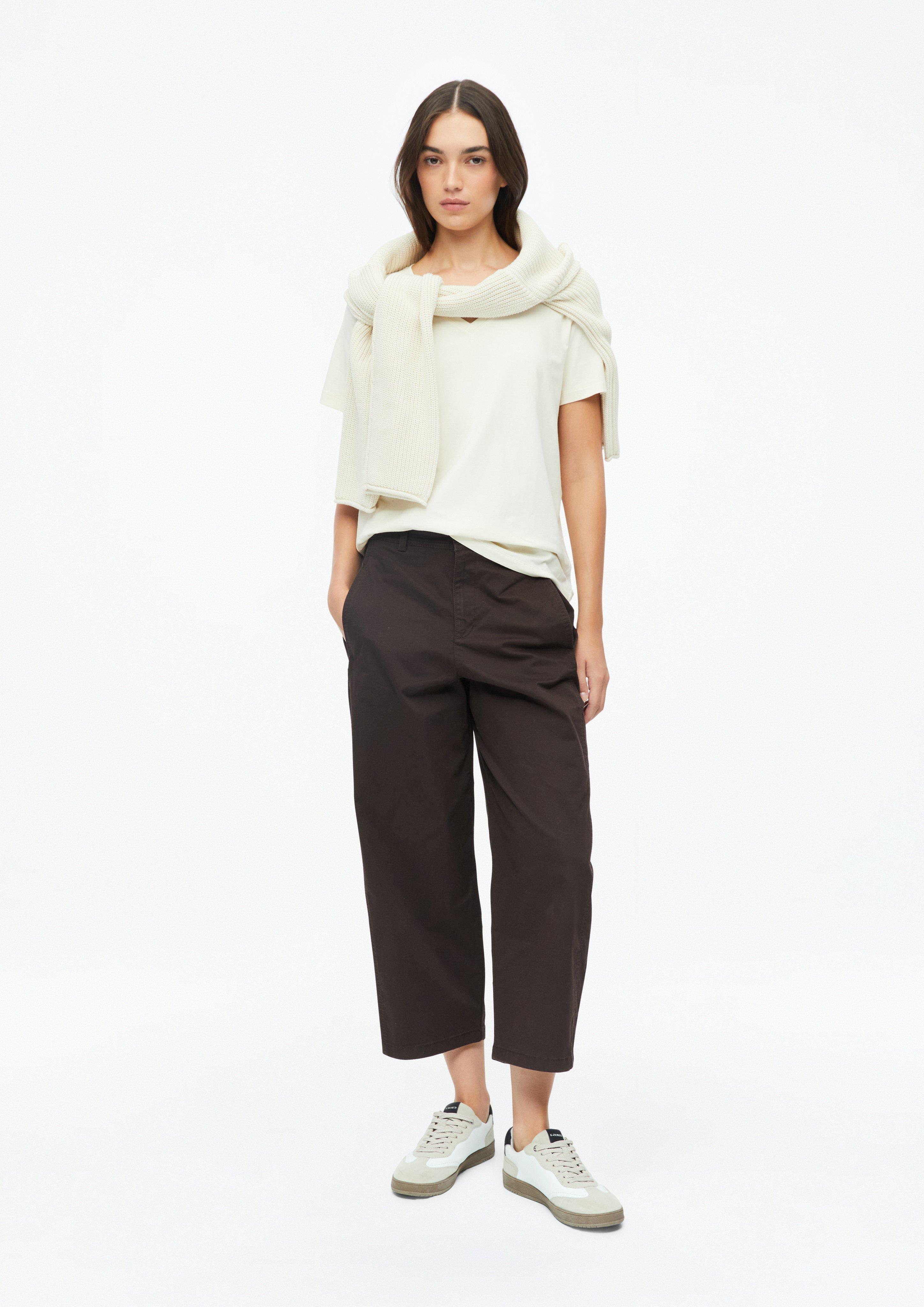 Women T-shirt with a V-neckline in cream by s.Oliver