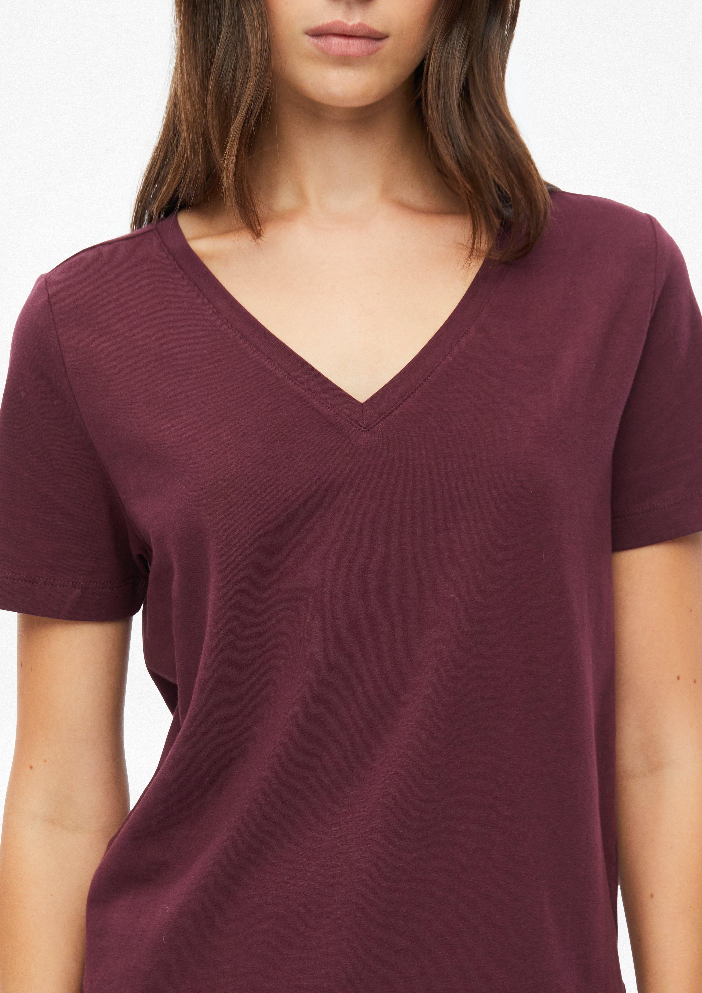 Damen T-Shirt mit V-Ausschnitt in rot von s.Oliver