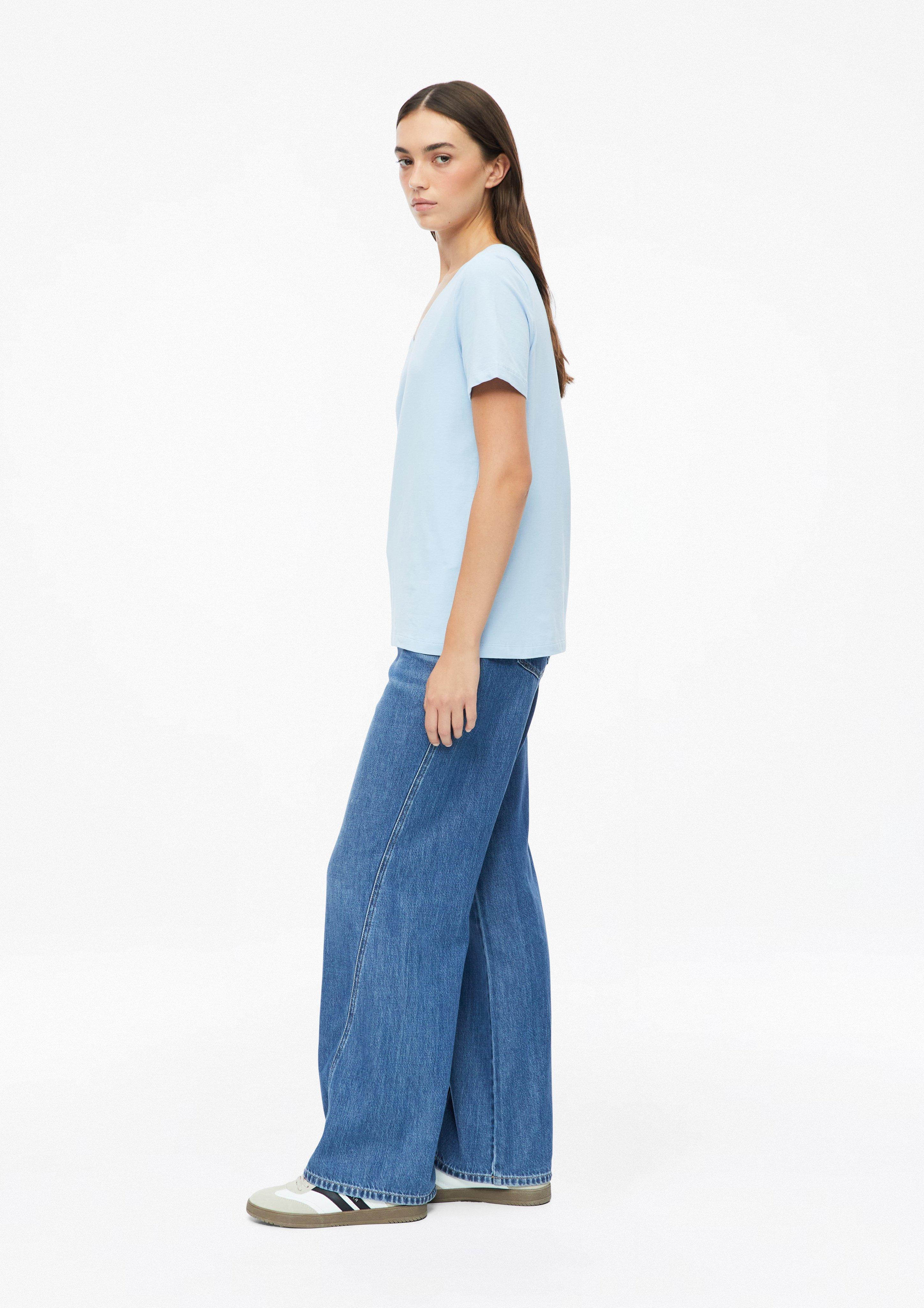 Damen T-Shirt mit V-Ausschnitt in blau von s.Oliver