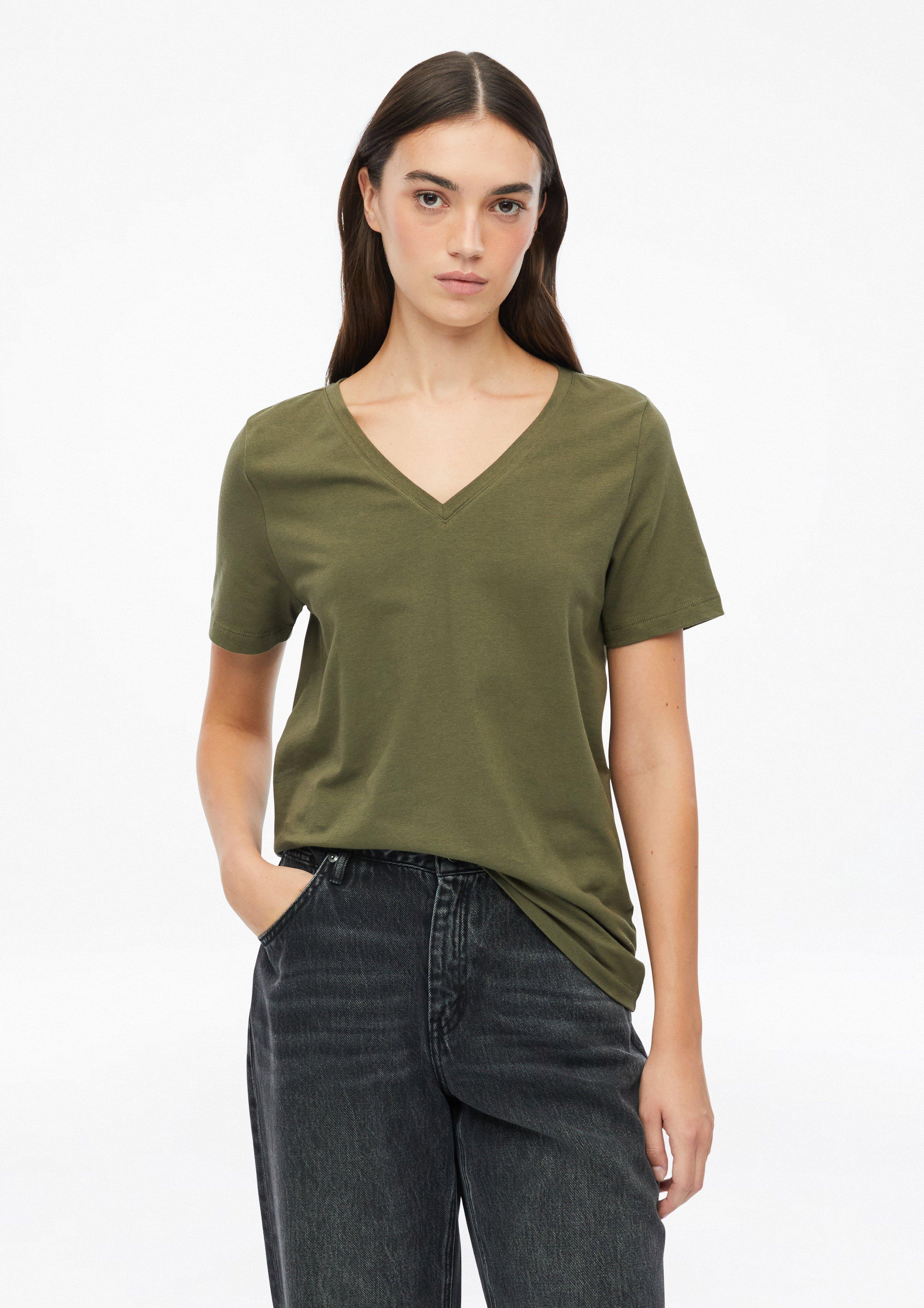 T-shirt à col en V en vert olive de s.Oliver