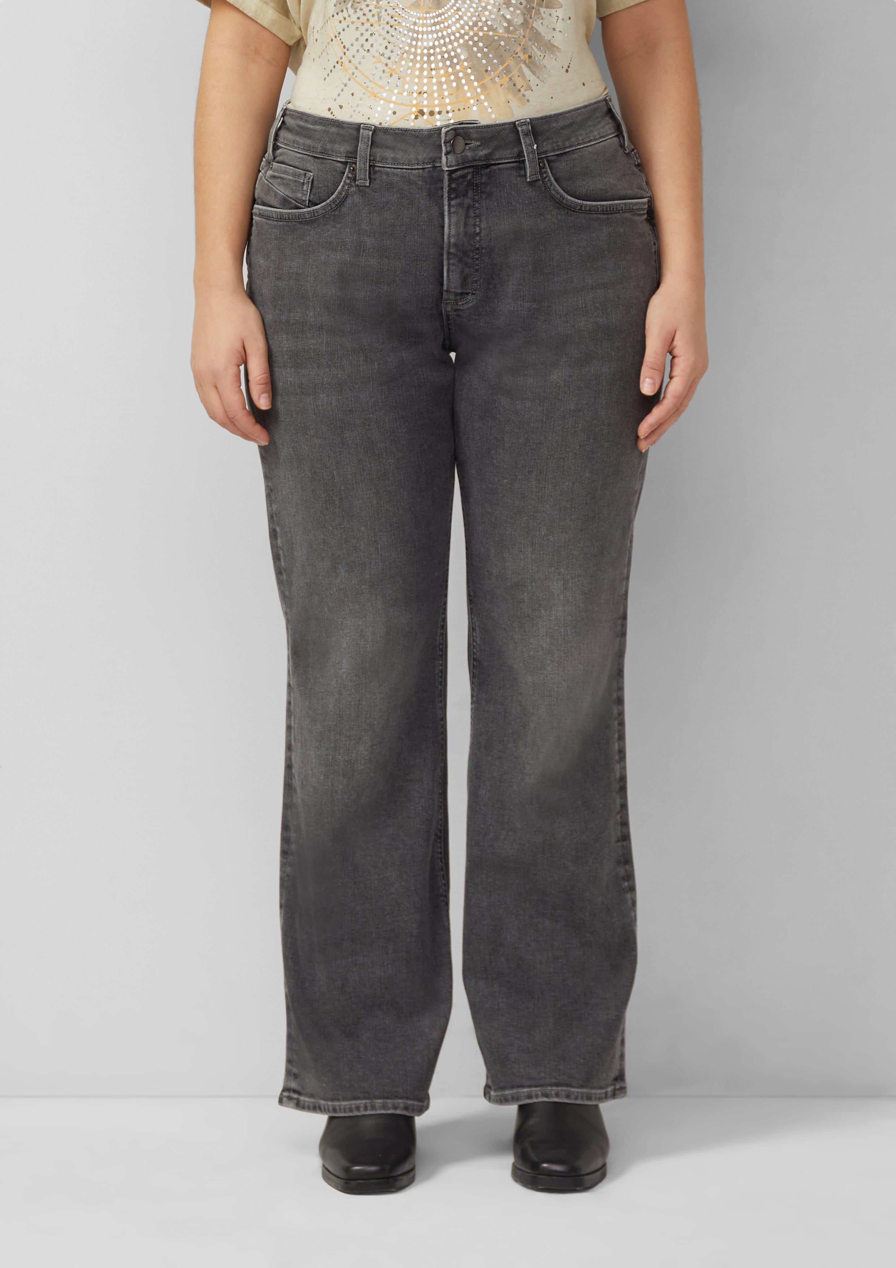 Thumbnail - Jeans / Slim Fit / Mid Rise / Bootcut Leg