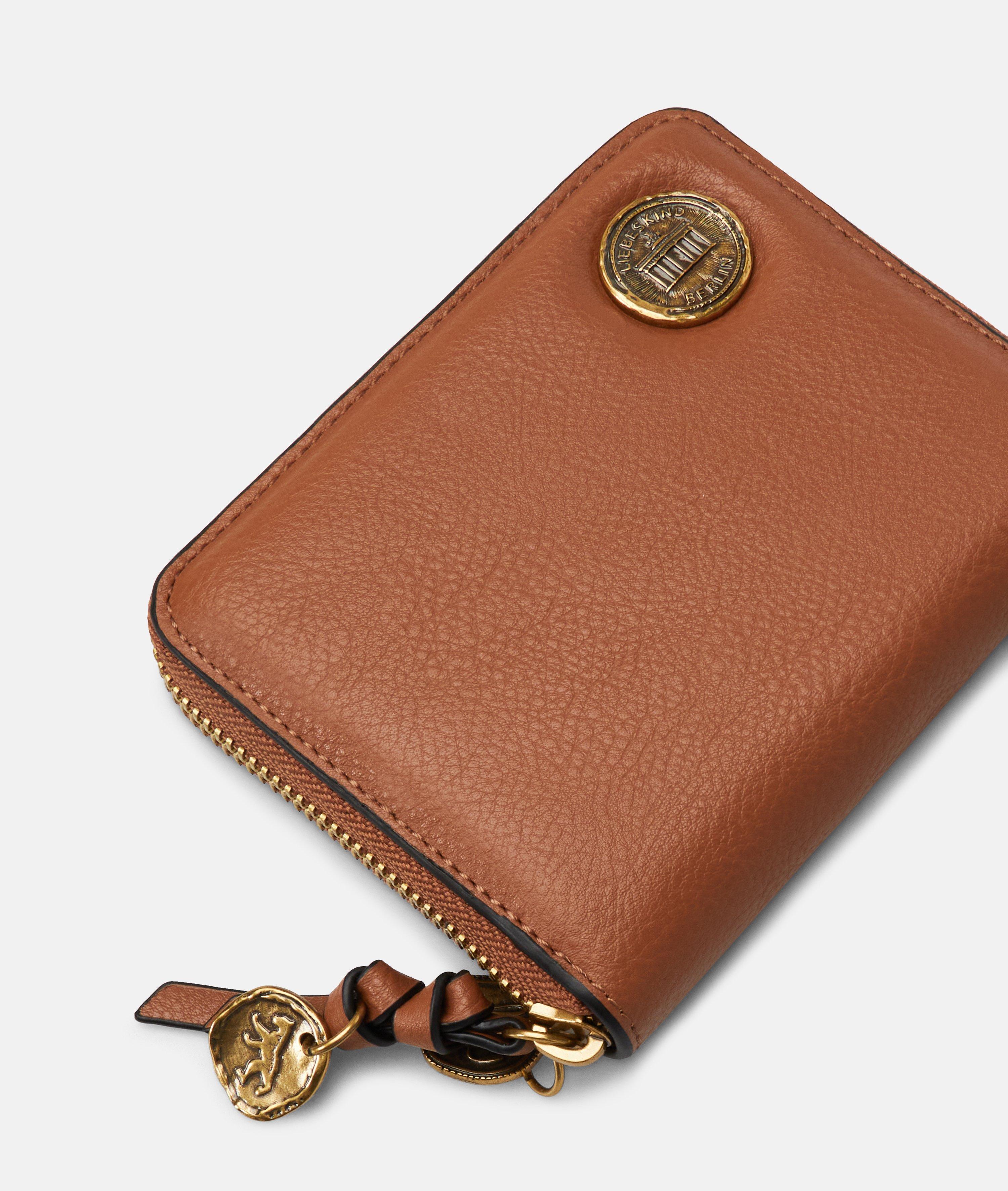 Femmes Portefeuille spacieux aspect cuir avec un grain authentique en brun de Liebeskind Berlin