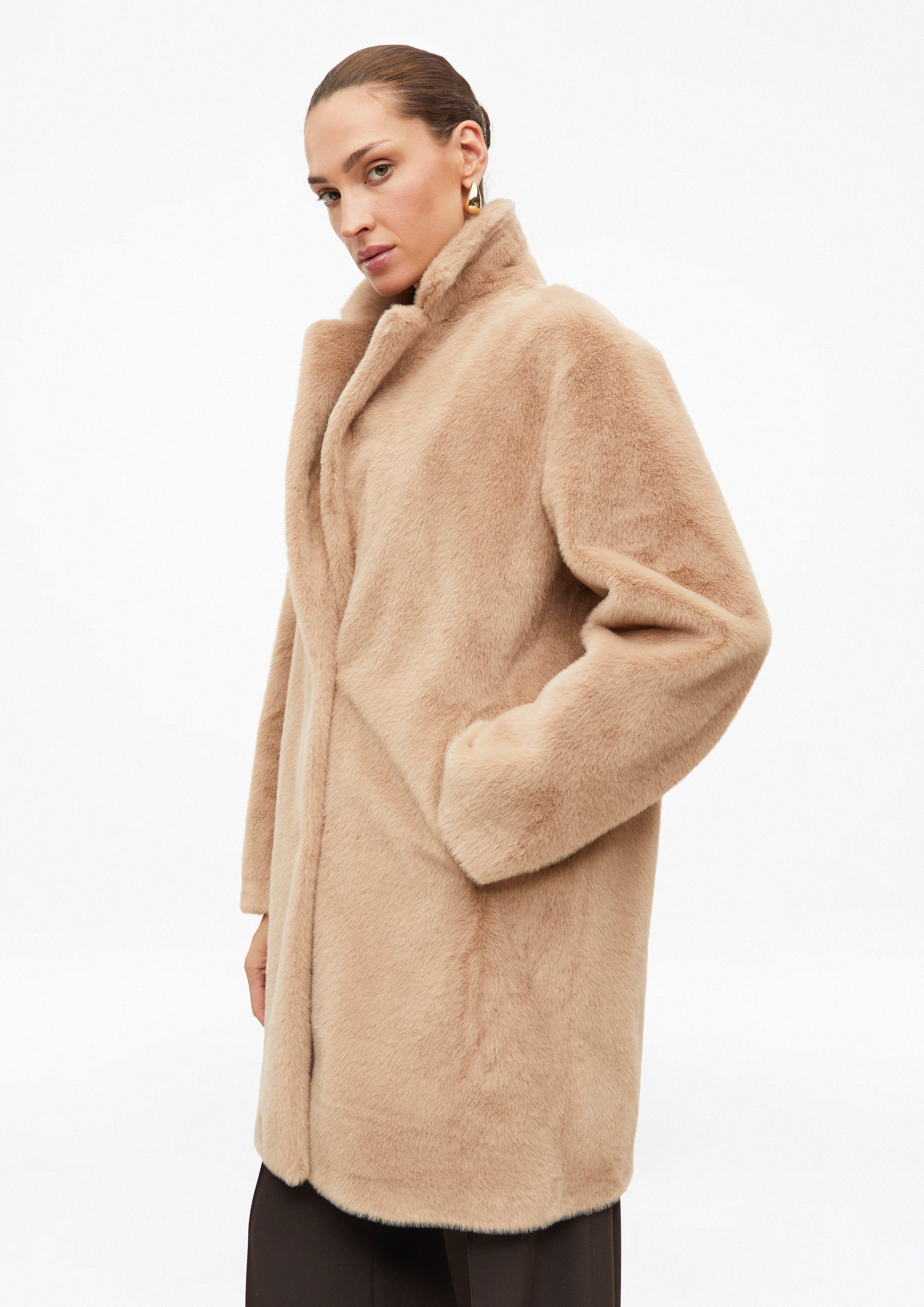 Kabát Relaxed Fit z imitácie kožušiny vo farbe hnedá od s.Oliver BLACK LABEL