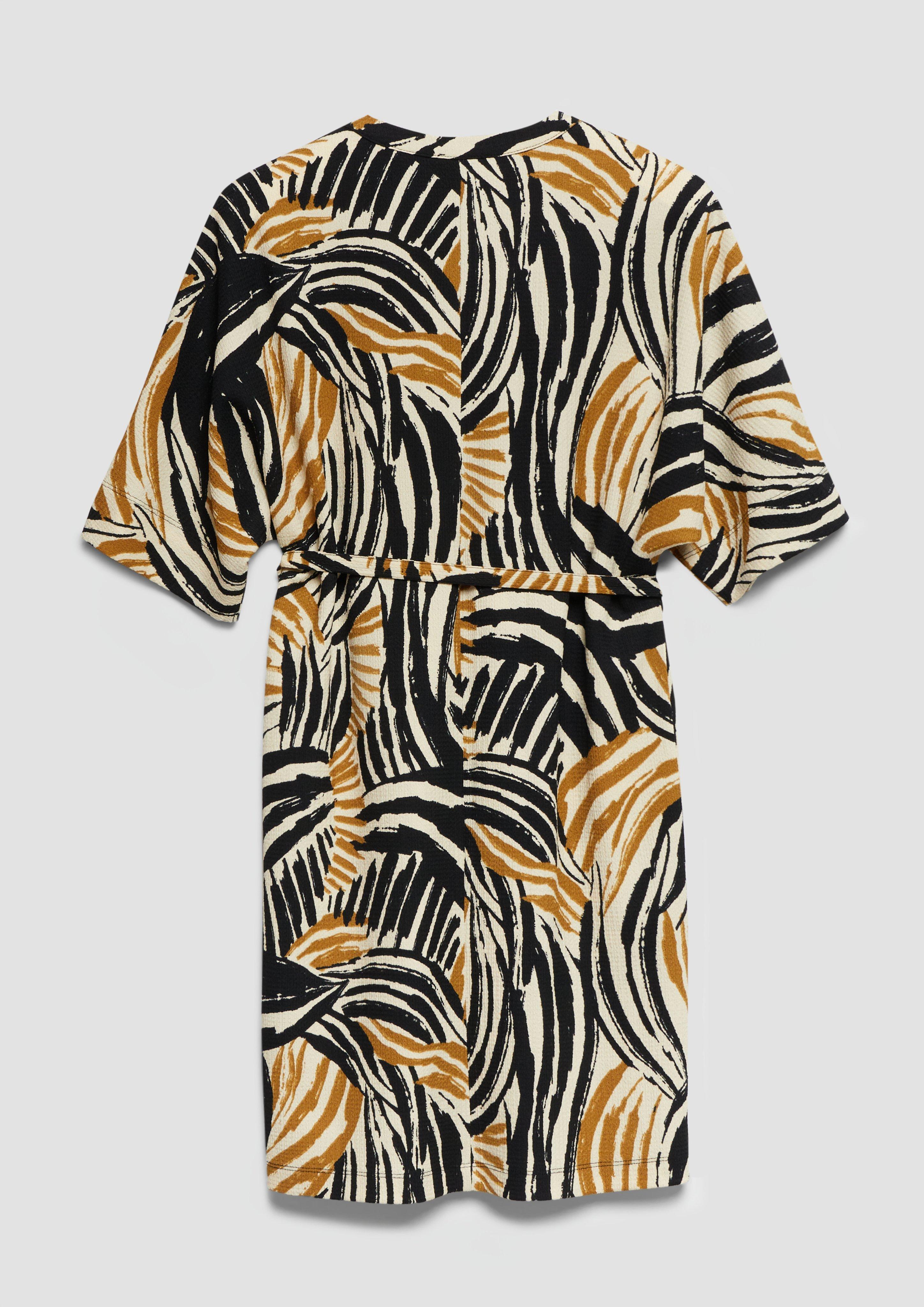 Šaty in 84A0, 42A0, 8918, 3903 & 9999