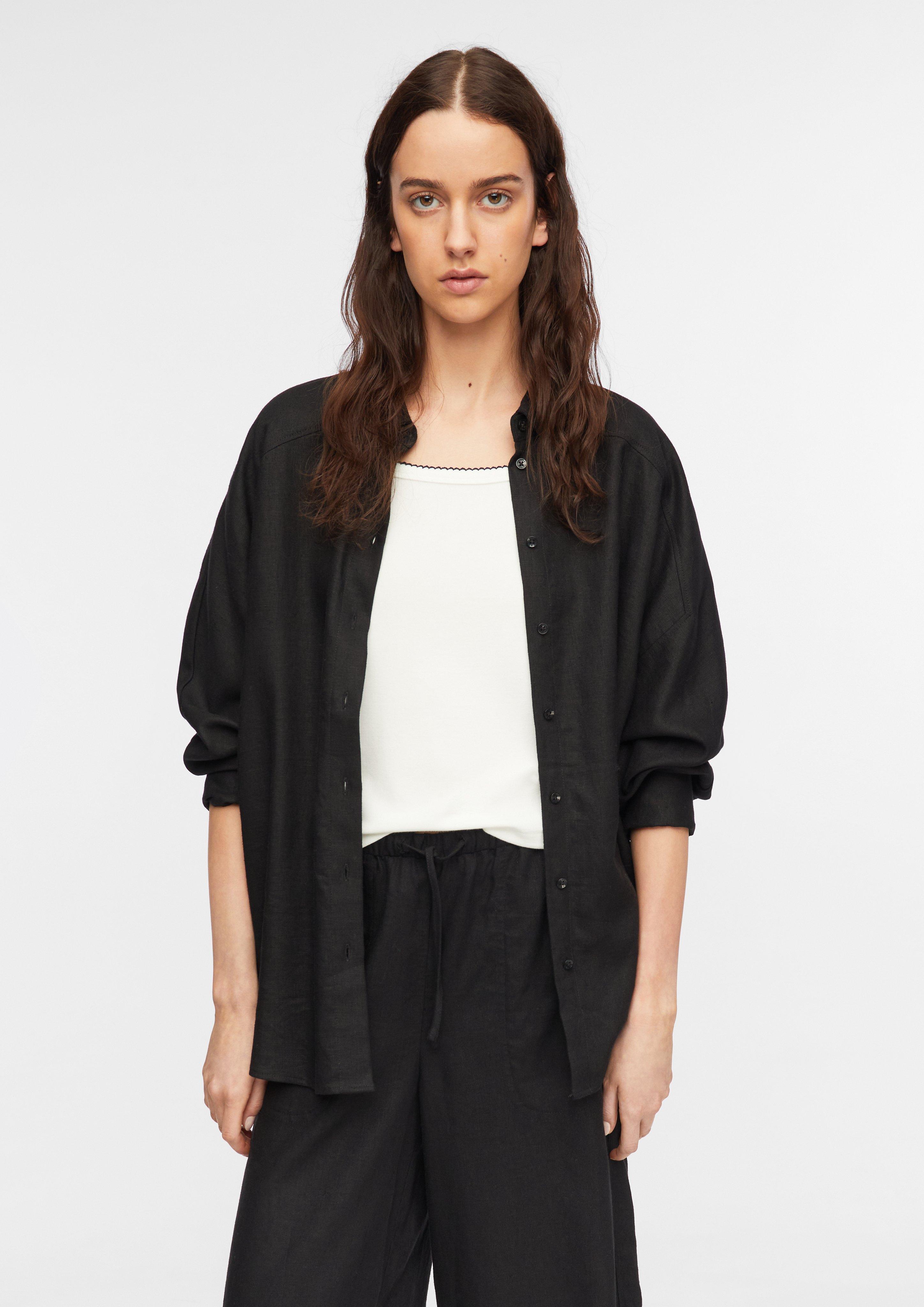 Bluse in schwarz von COMMA