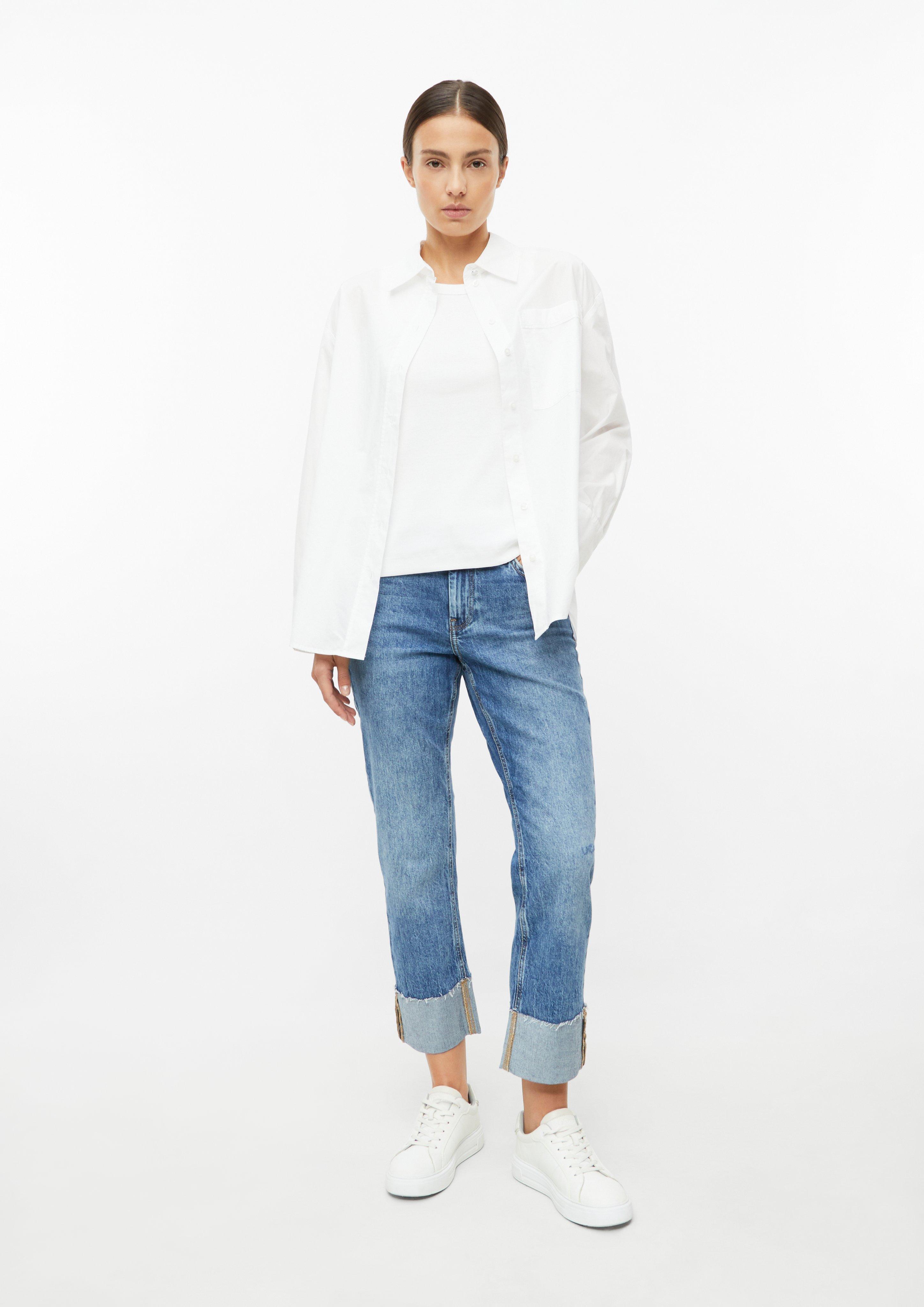 Femmes Jean court Karolin / Coupe classique / Taille mi-haute / Jambe droite / Revers fixe en bleu de s.Oliver