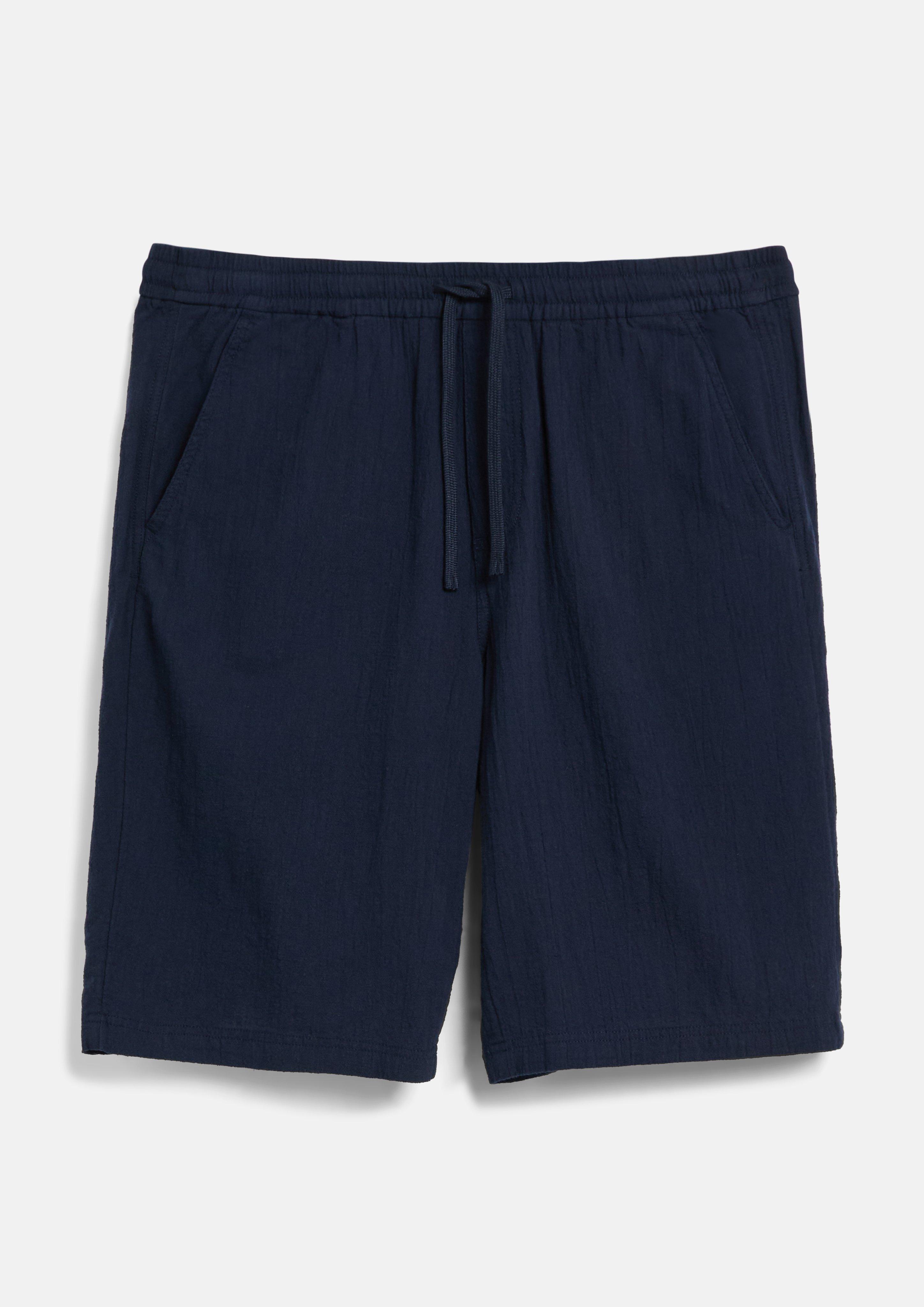 Product sibling navy