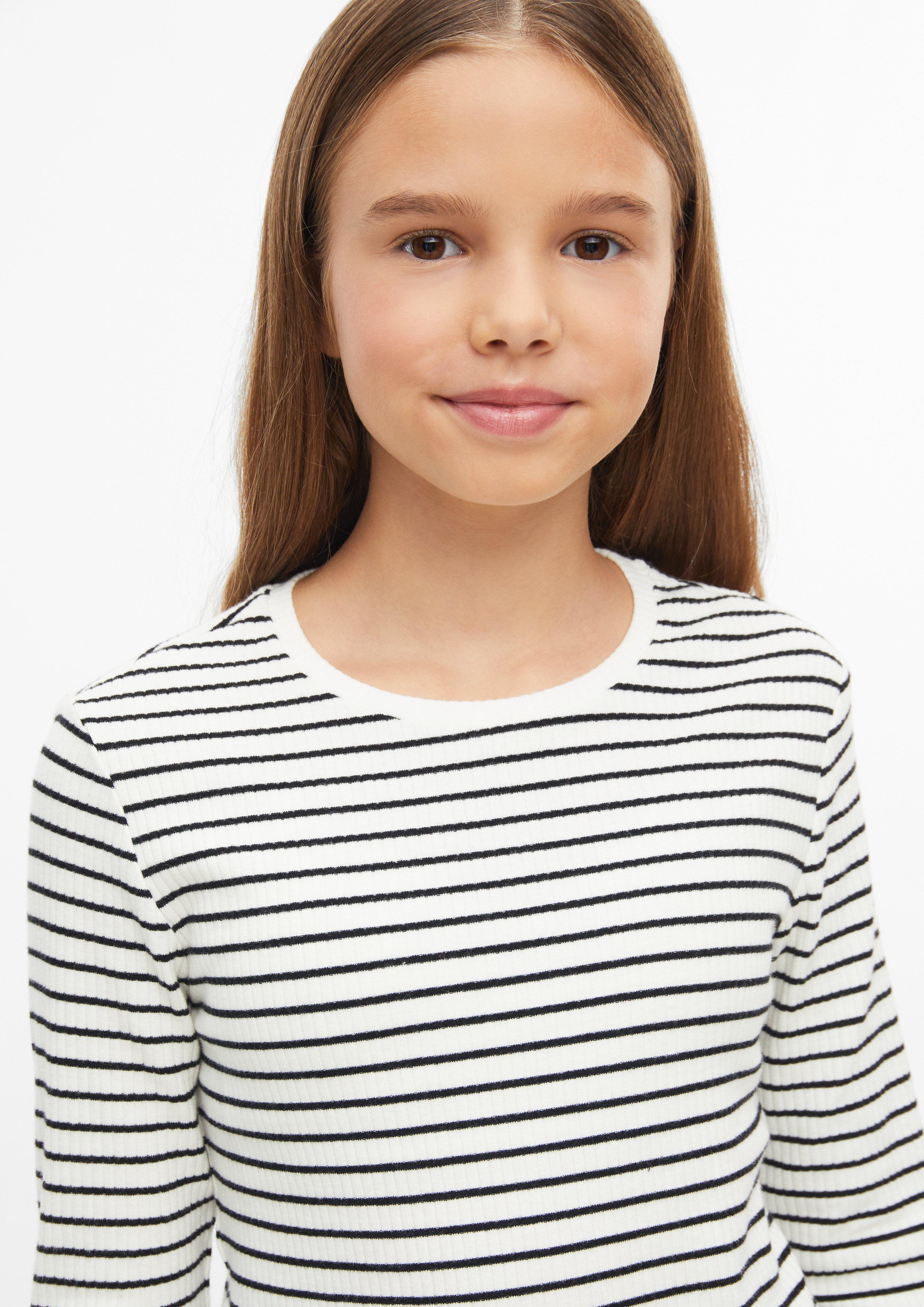 Kinder Cropped Longsleeve im Slim Fit mit Rippstruktur in schwarz von s.Oliver