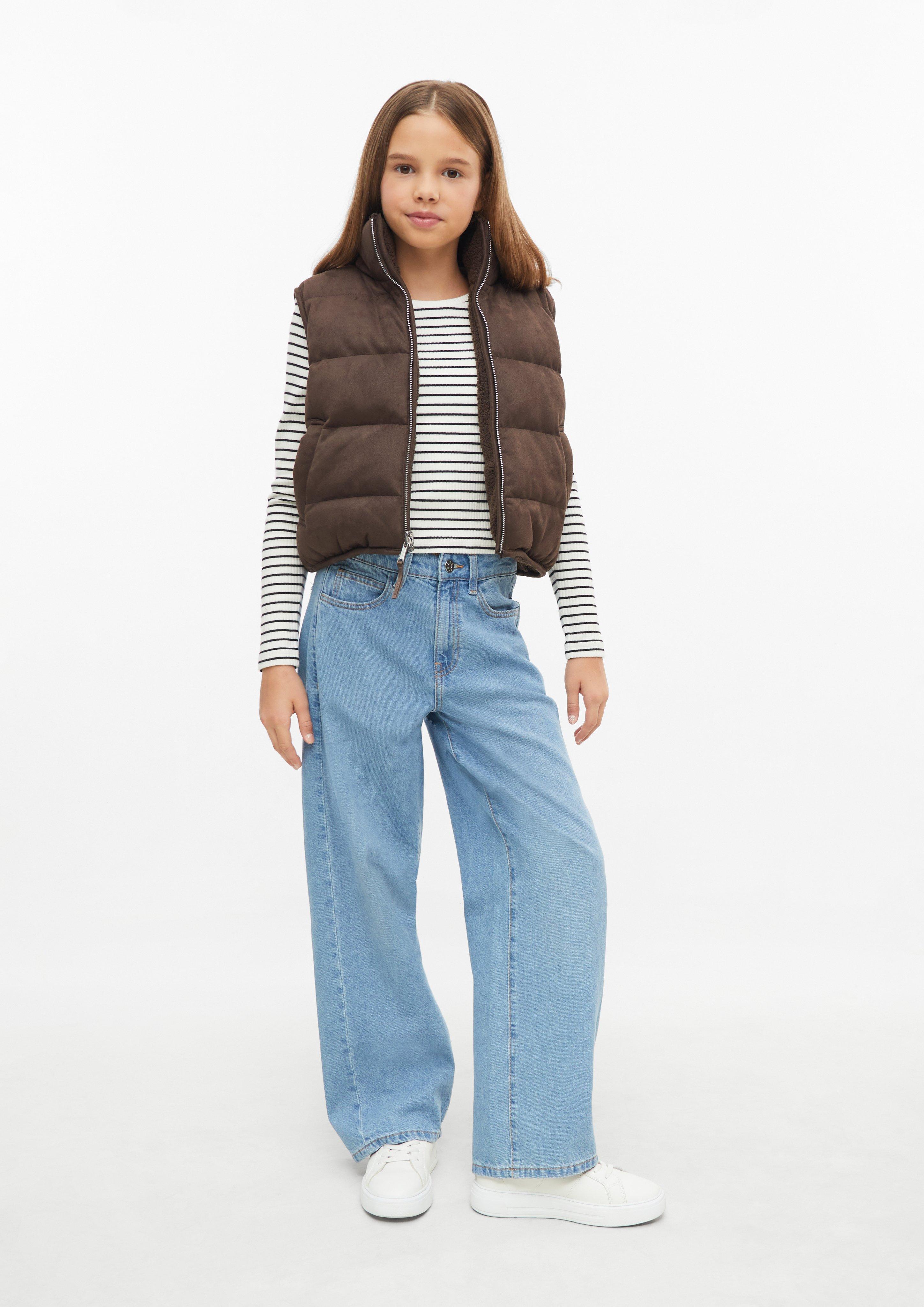 Kinder Cropped Longsleeve im Slim Fit mit Rippstruktur in schwarz von s.Oliver