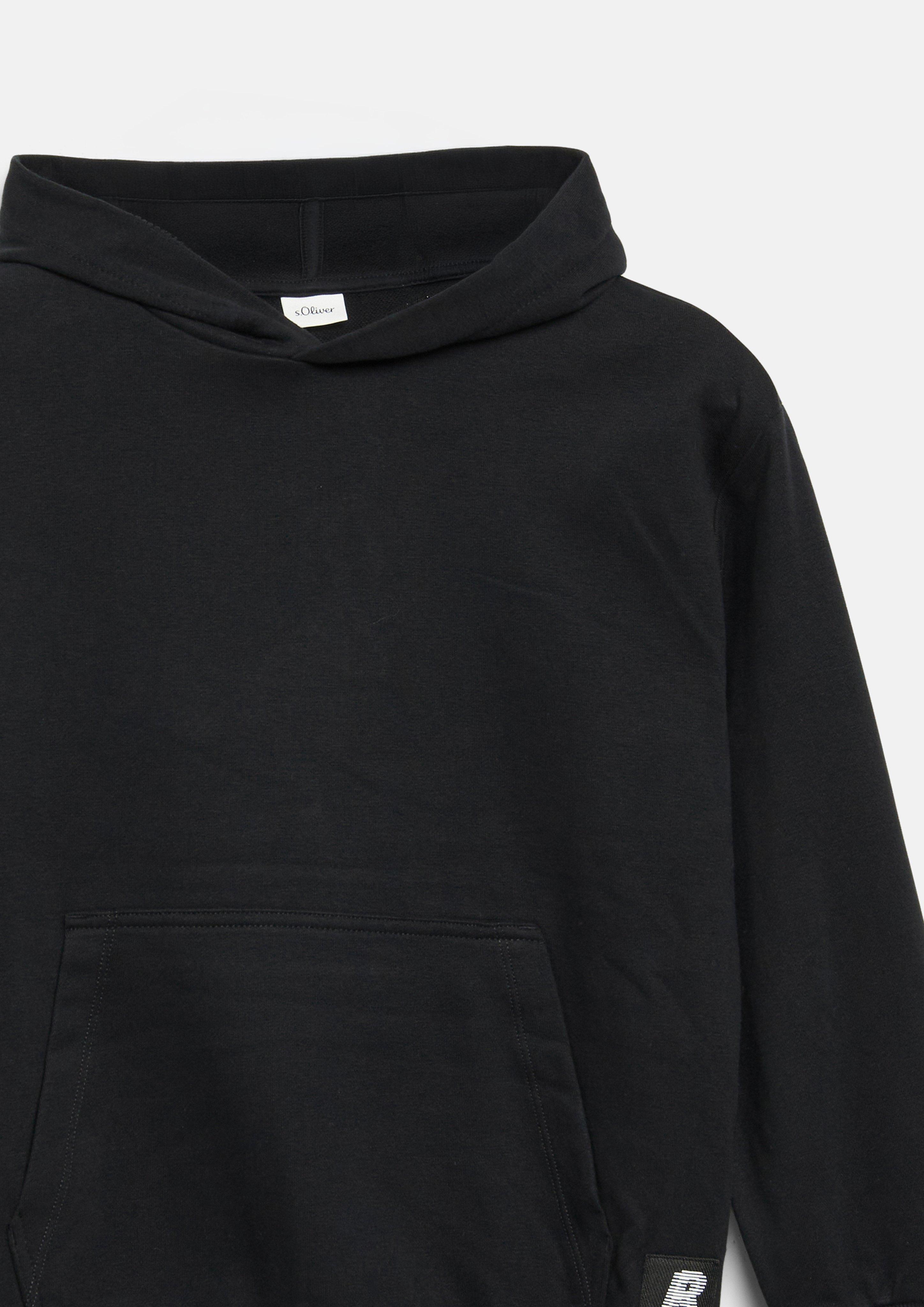 Kinder Oversize Kapuzen-Sweatshirt mit Patch in schwarz von s.Oliver
