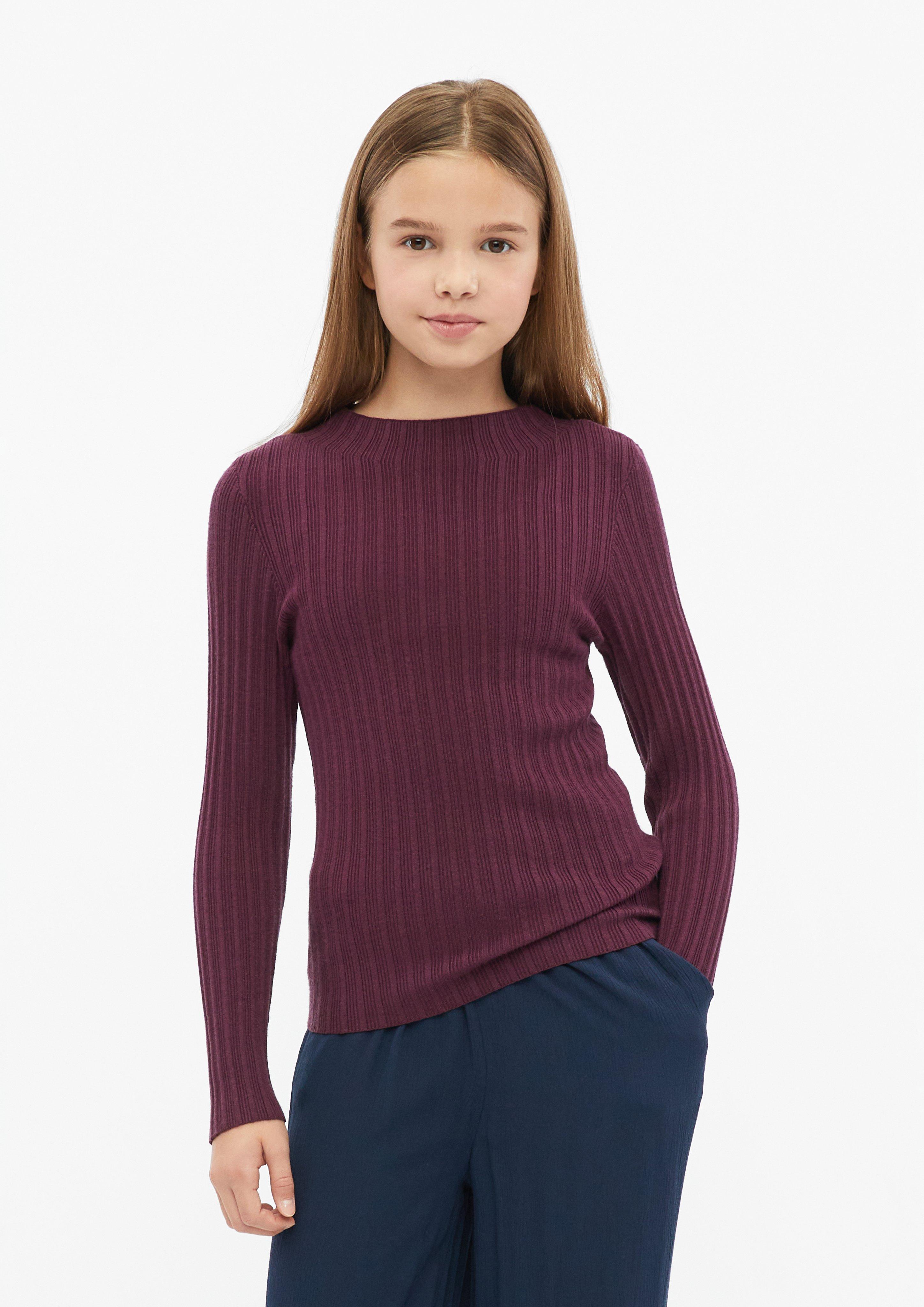 Rebrovaný pletený pulóver Slim Fit so stojačikom vo farbe bordová od s.Oliver