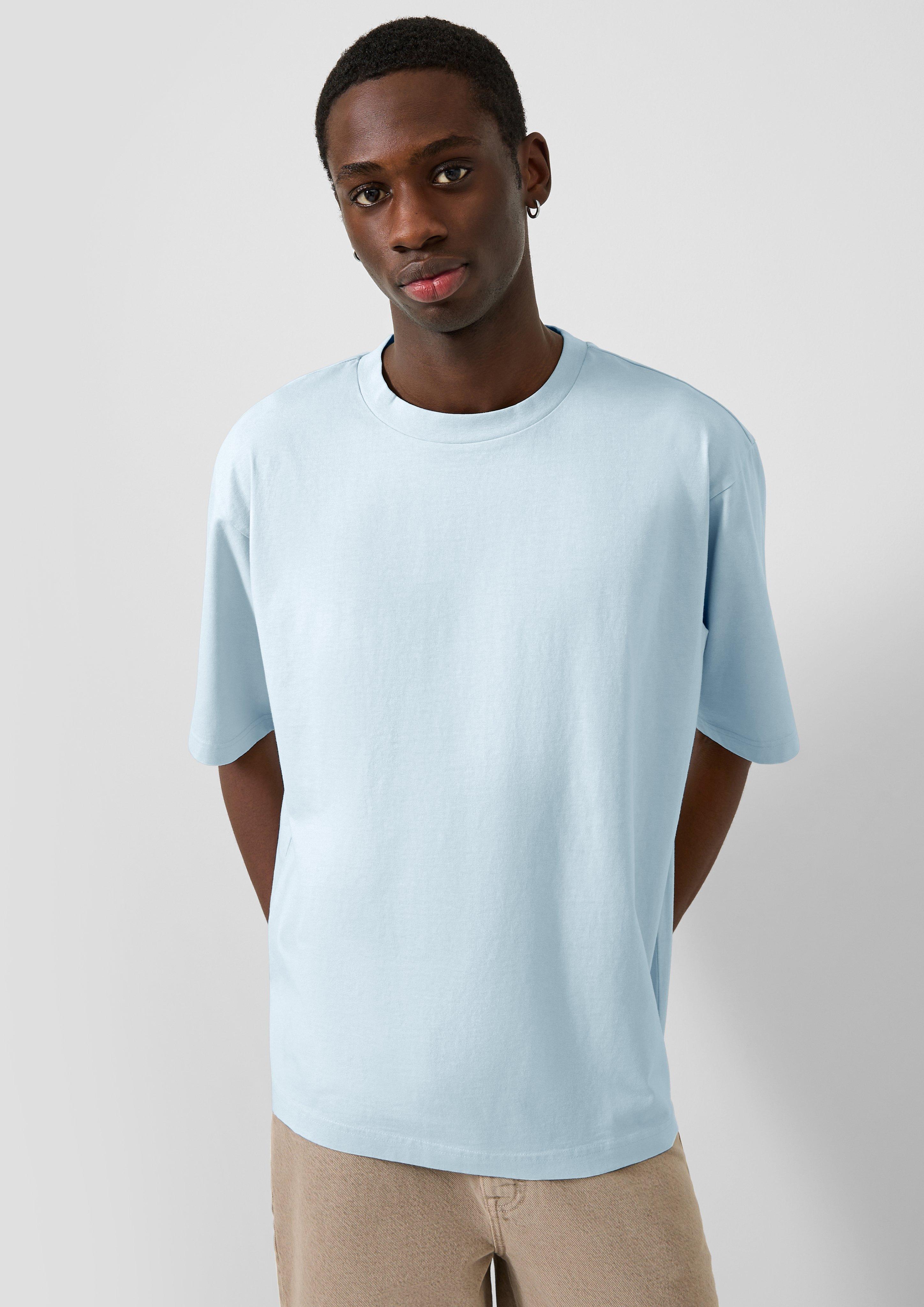 Herren Relaxed Fit T-Shirt mit Rückenprint in  von QS