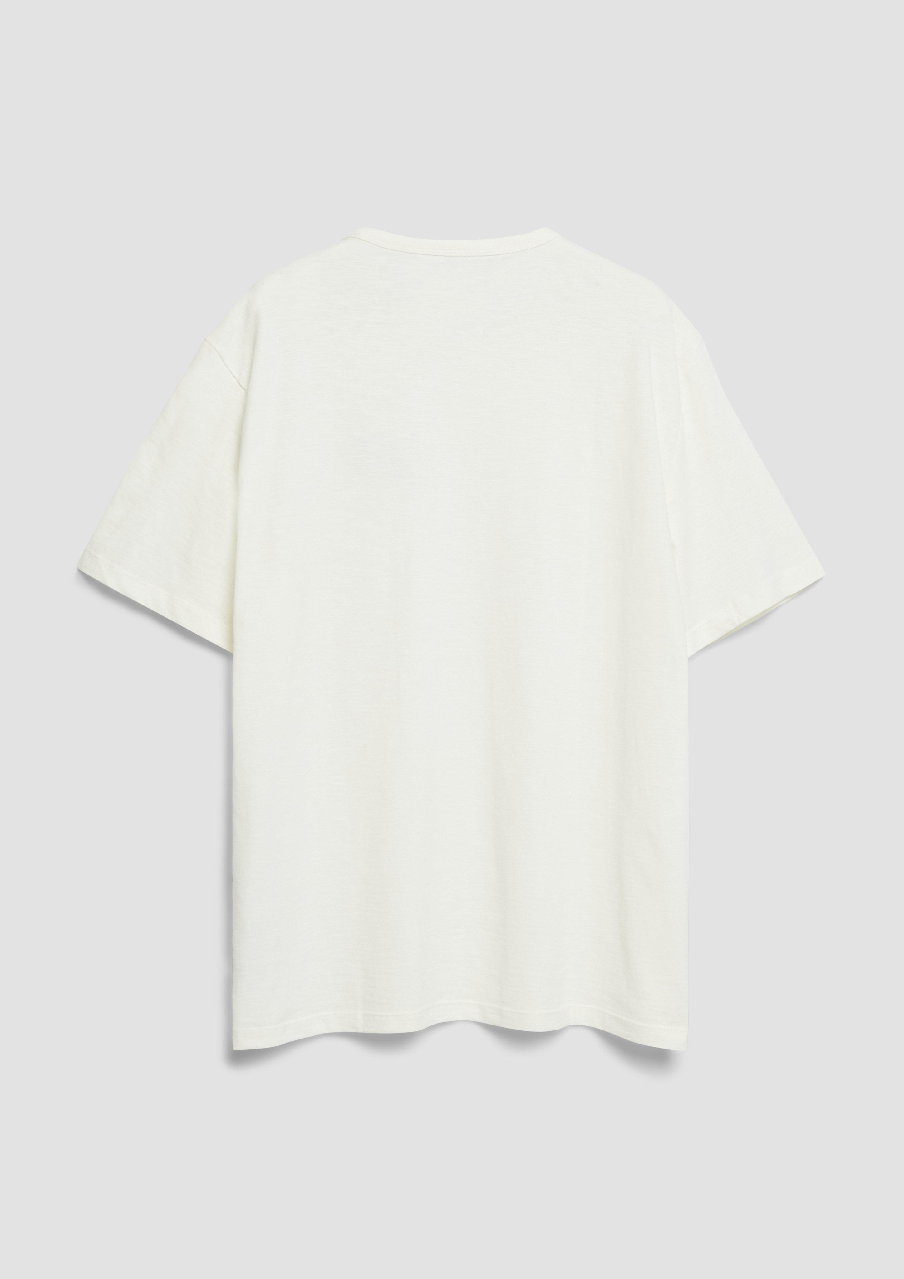 T-Shirt in 02D8, 64D6, 89D4, 02D1, 64D3, 51D4, 81D2, 59D8, 81D6, 02D3, 59D2 & 59D1