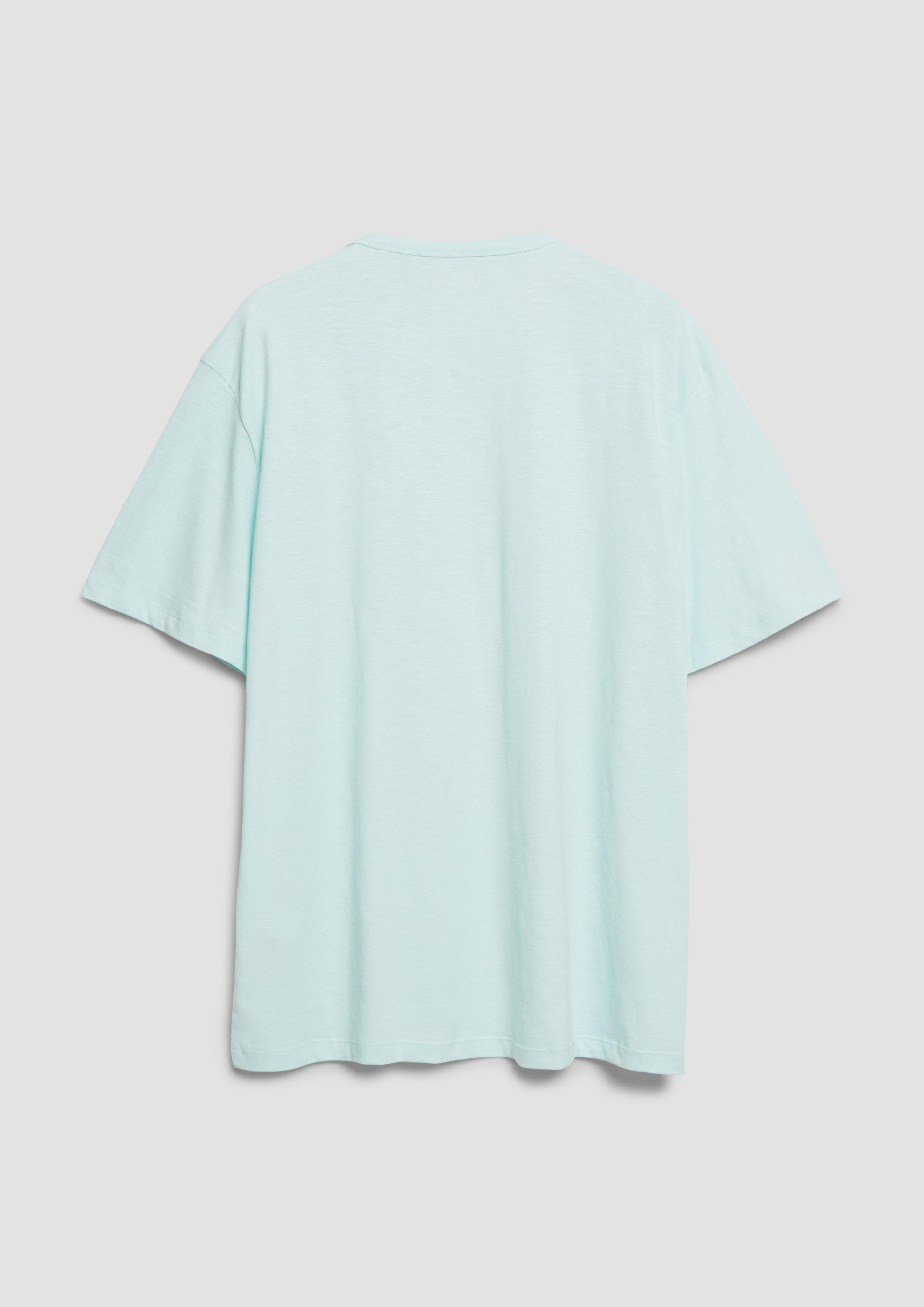 T-Shirt in 64D6, 89D4, 02D1, 64D3, 51D4, 81D2, 59D8, 02D8, 81D6, 02D3, 59D2 & 59D1