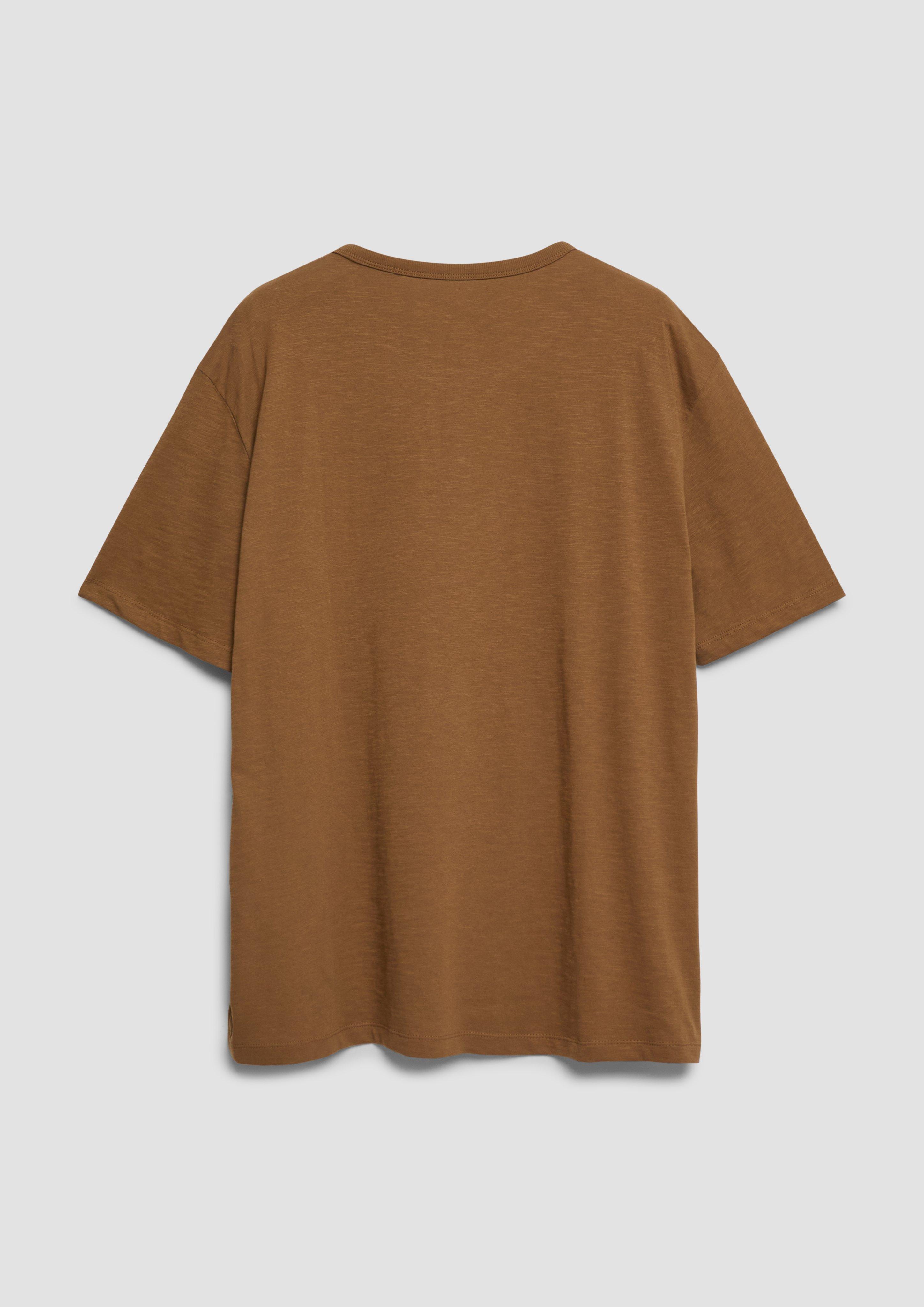 T-Shirt in 89D4, 64D6, 02D1, 64D3, 51D4, 81D2, 59D8, 02D8, 81D6, 02D3, 59D2 & 59D1