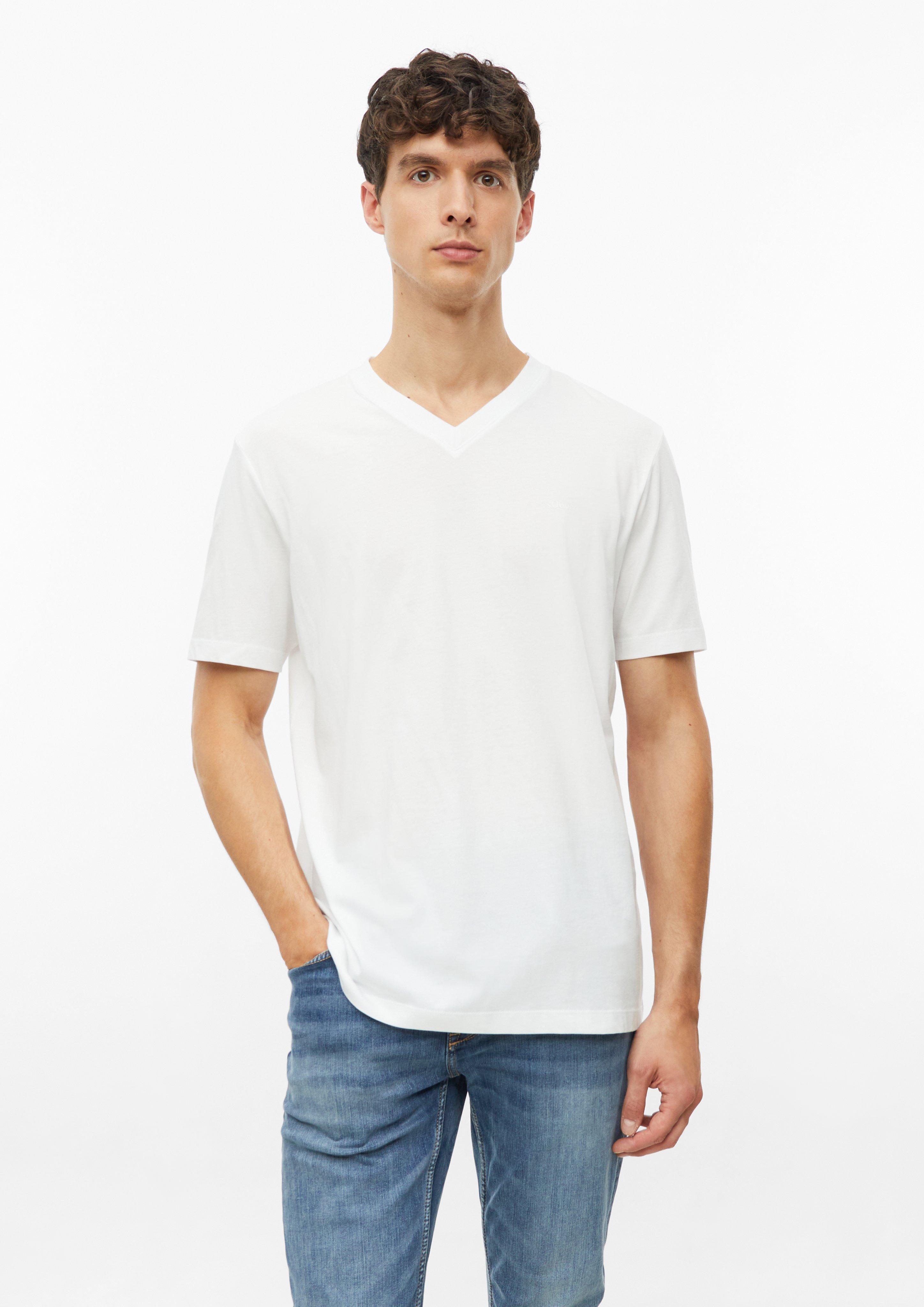 T-shirt en coton avec logo imprimé et col en V en blanc de s.Oliver