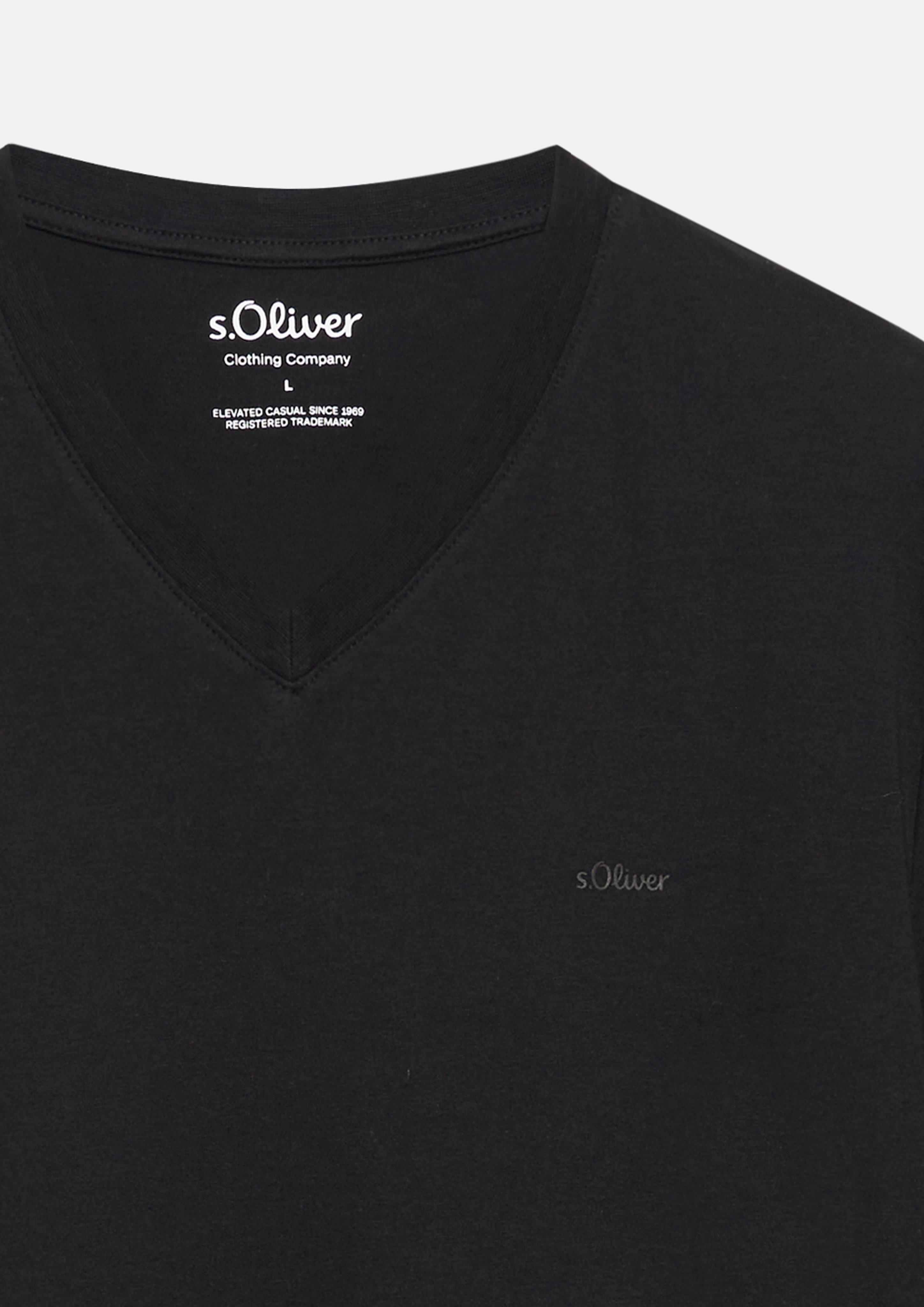 Men Cotton T-shirt with logo print and V-neck in black by s.Oliver