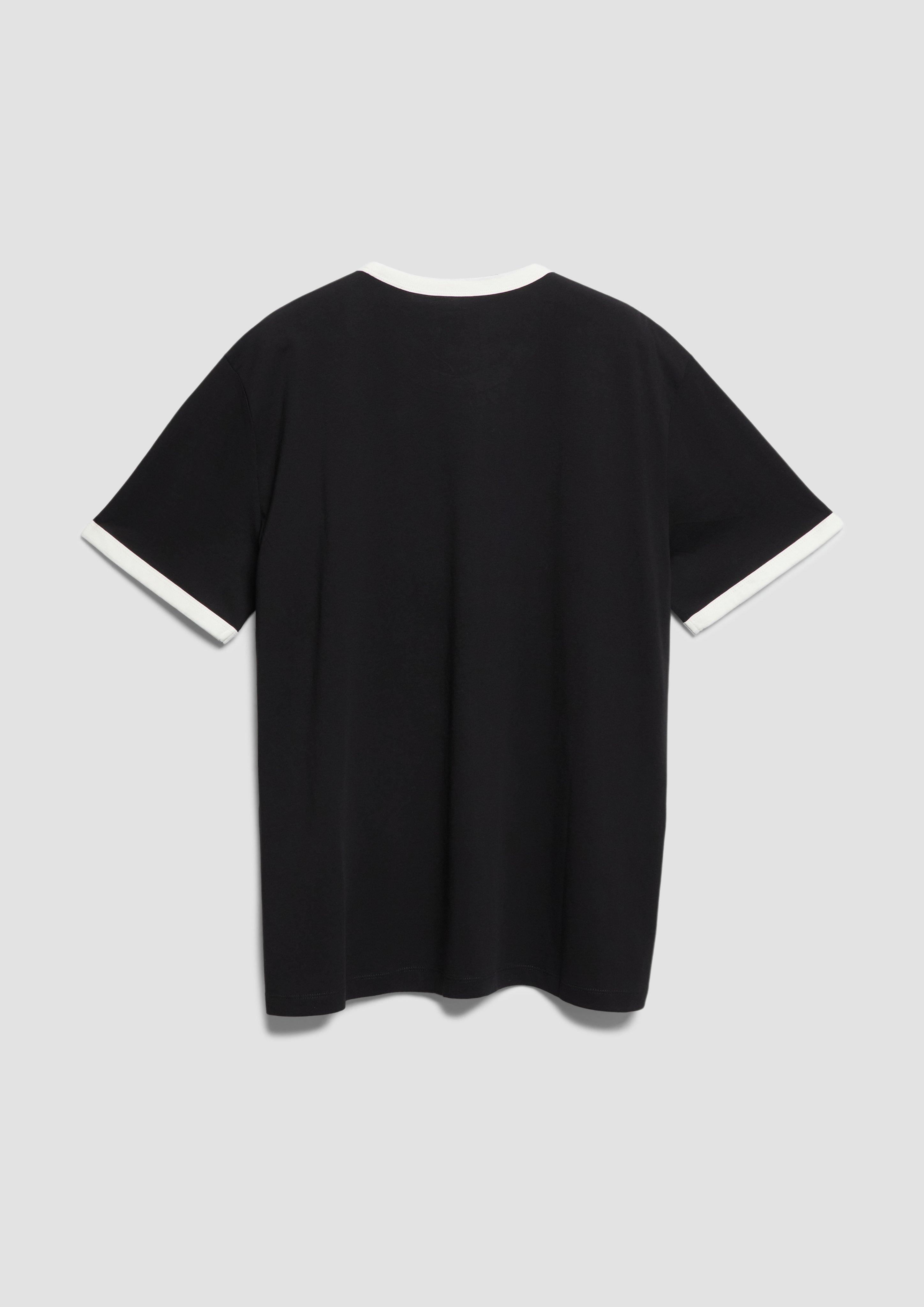 T-Shirt in 99D1 & 02D1