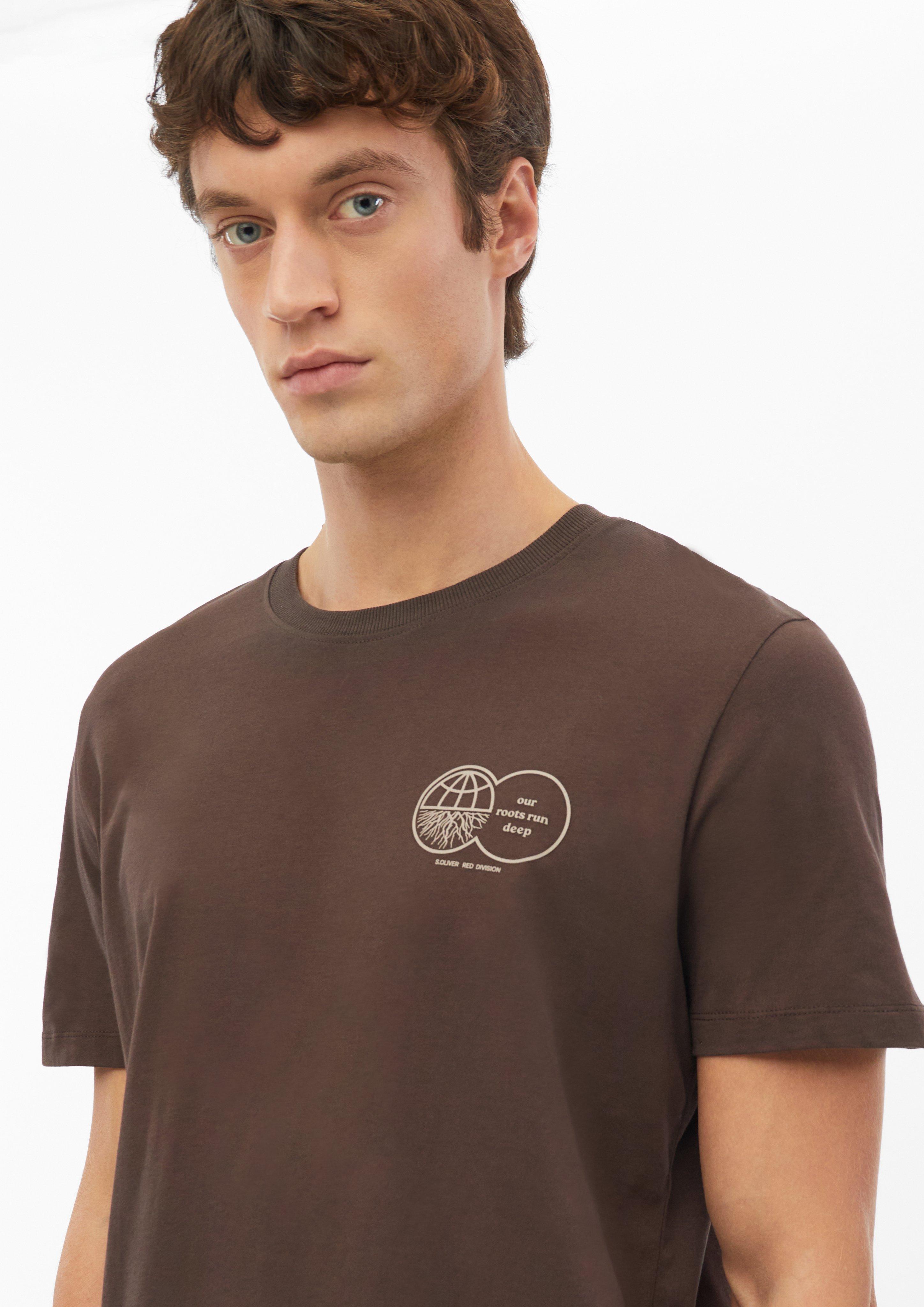 Herren T-Shirt mit Frontprint aus 100% Baumwolle in braun von s.Oliver