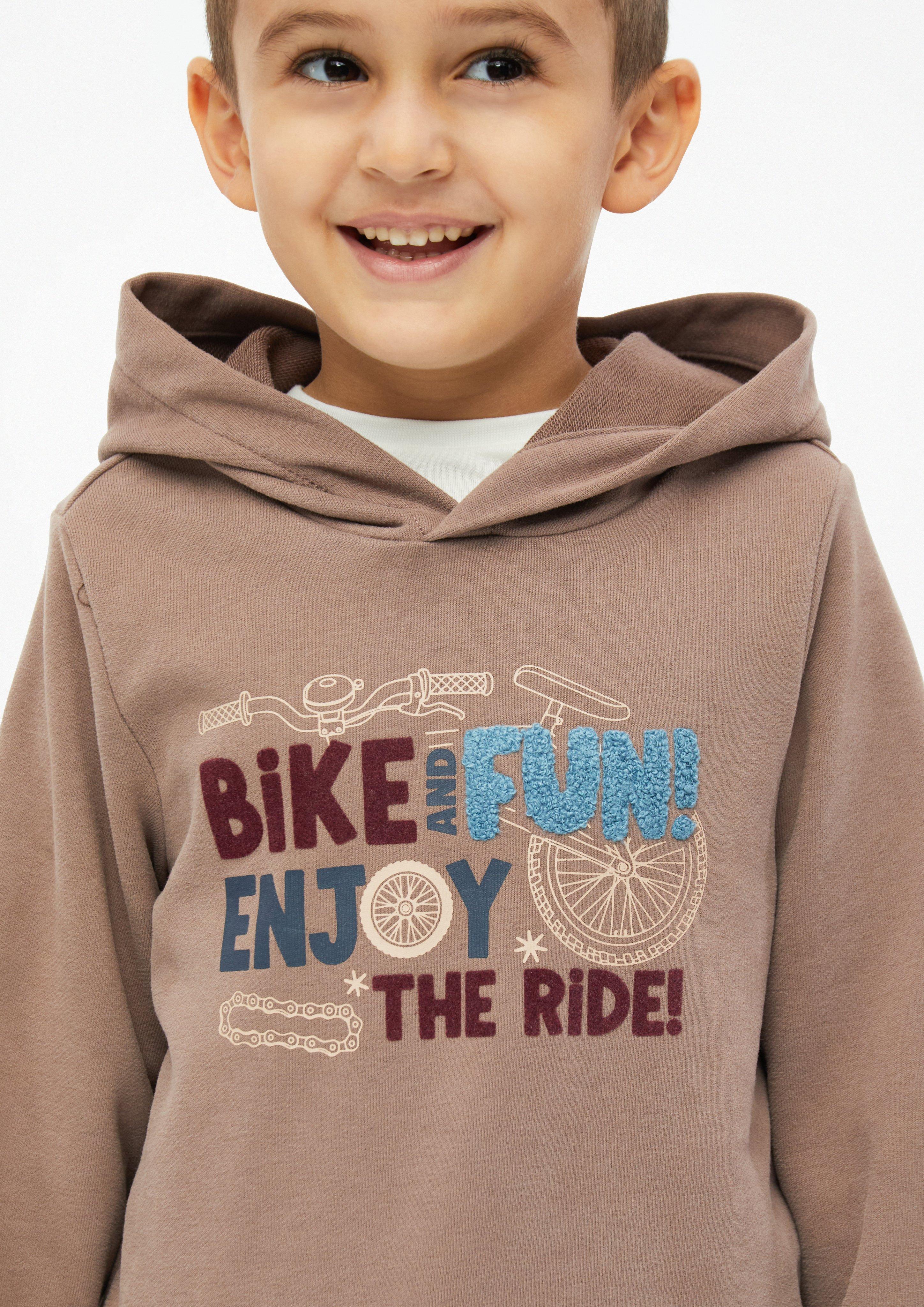 Kinder Hoodie mit Artwork in braun von s.Oliver