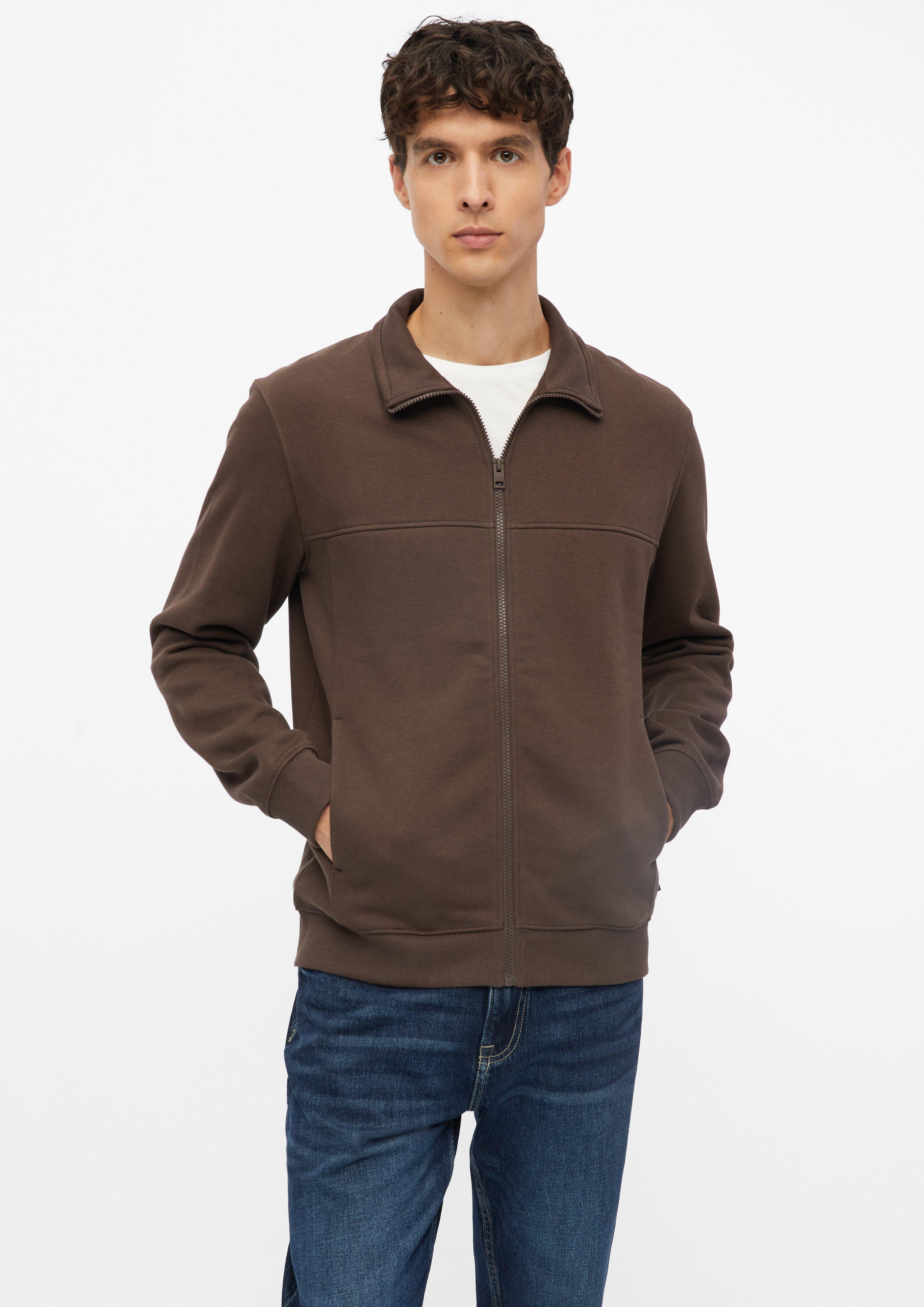 Herren Sweatjacke mit Stehkragen und Eingrifftaschen in dunkelbraun von s.Oliver