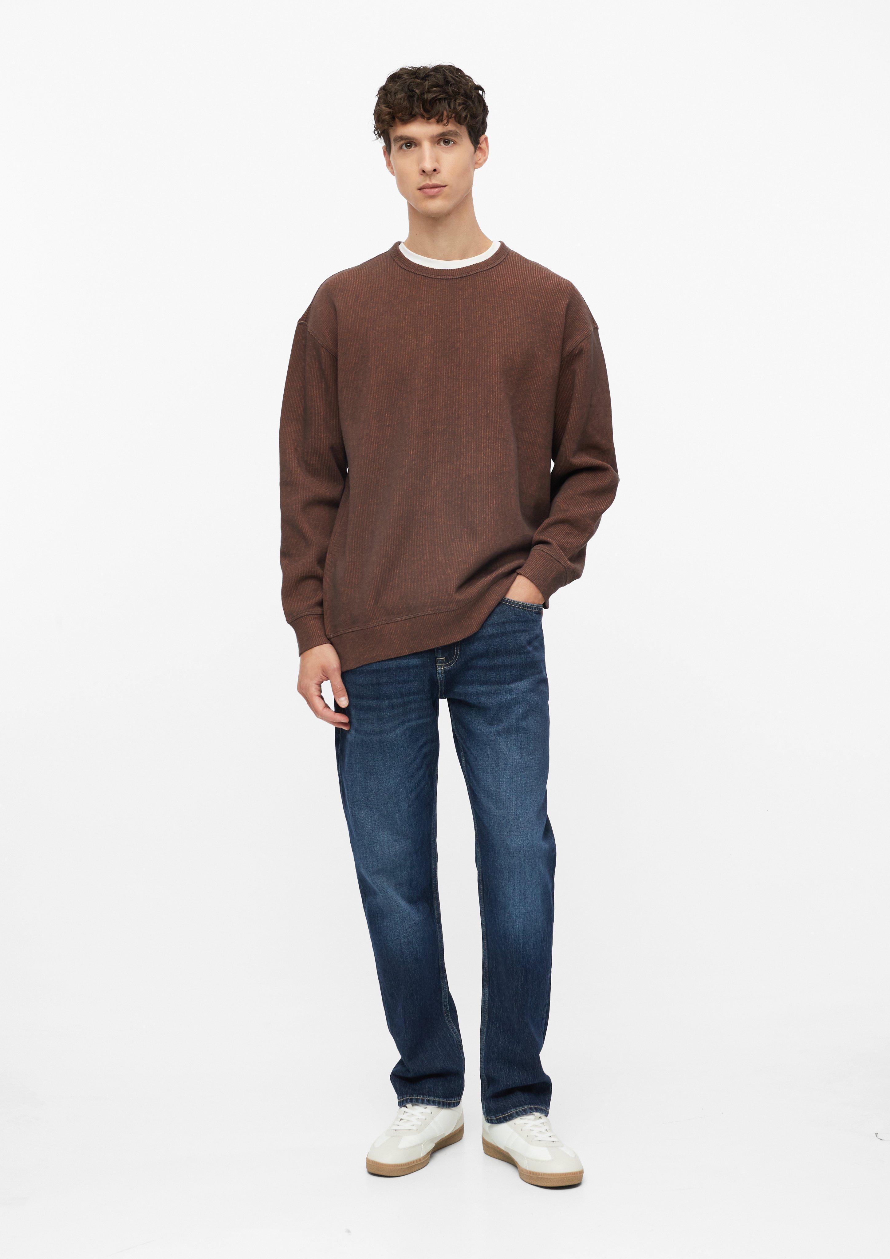 Hommes Sweat-shirt à la coupe moderne avec texture côtelée en brun de s.Oliver