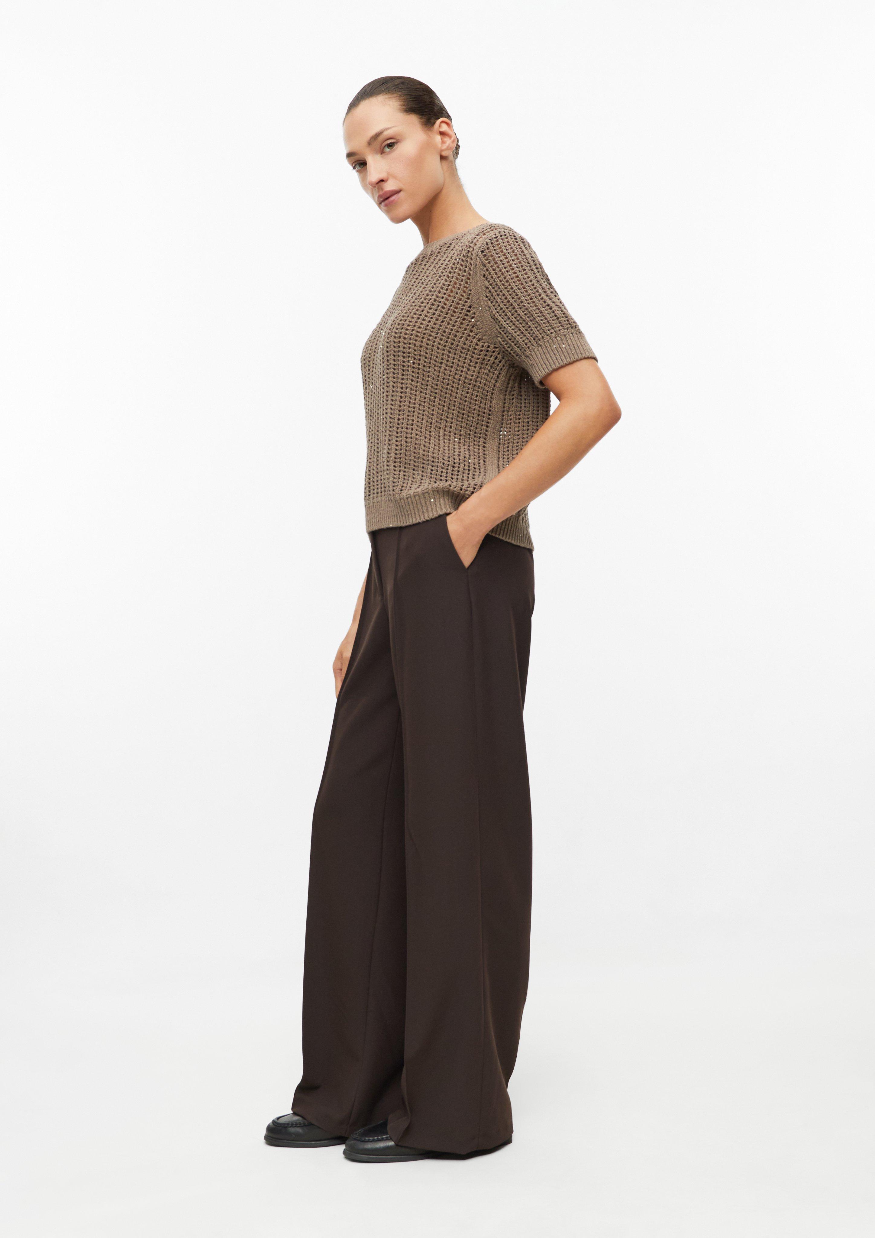 Femmes Pull à manches courtes légèrement transparent, avec motif ajouré et paillettes en brun de s.Oliver BLACK LABEL