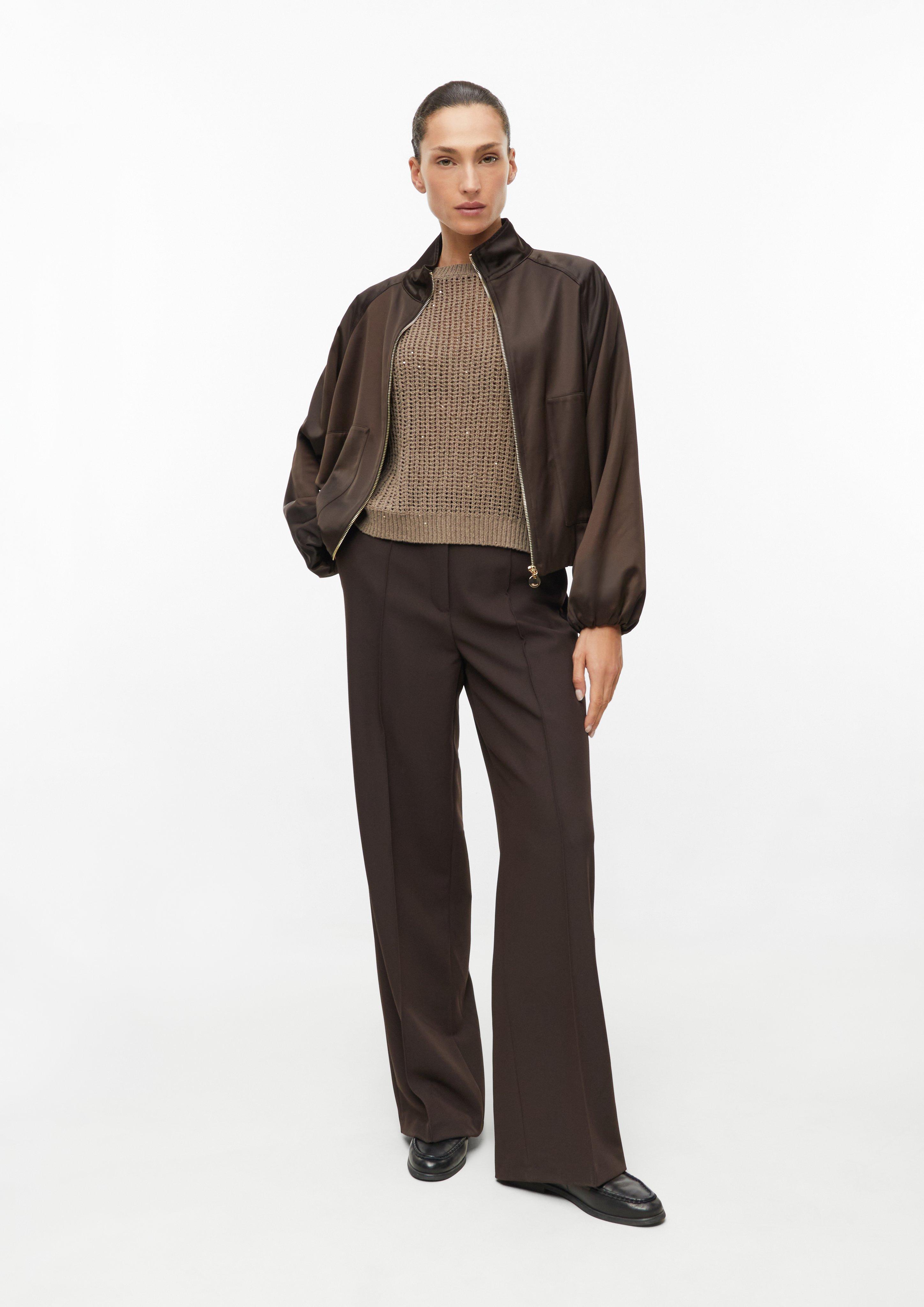 Femmes Pull à manches courtes légèrement transparent, avec motif ajouré et paillettes en brun de s.Oliver BLACK LABEL