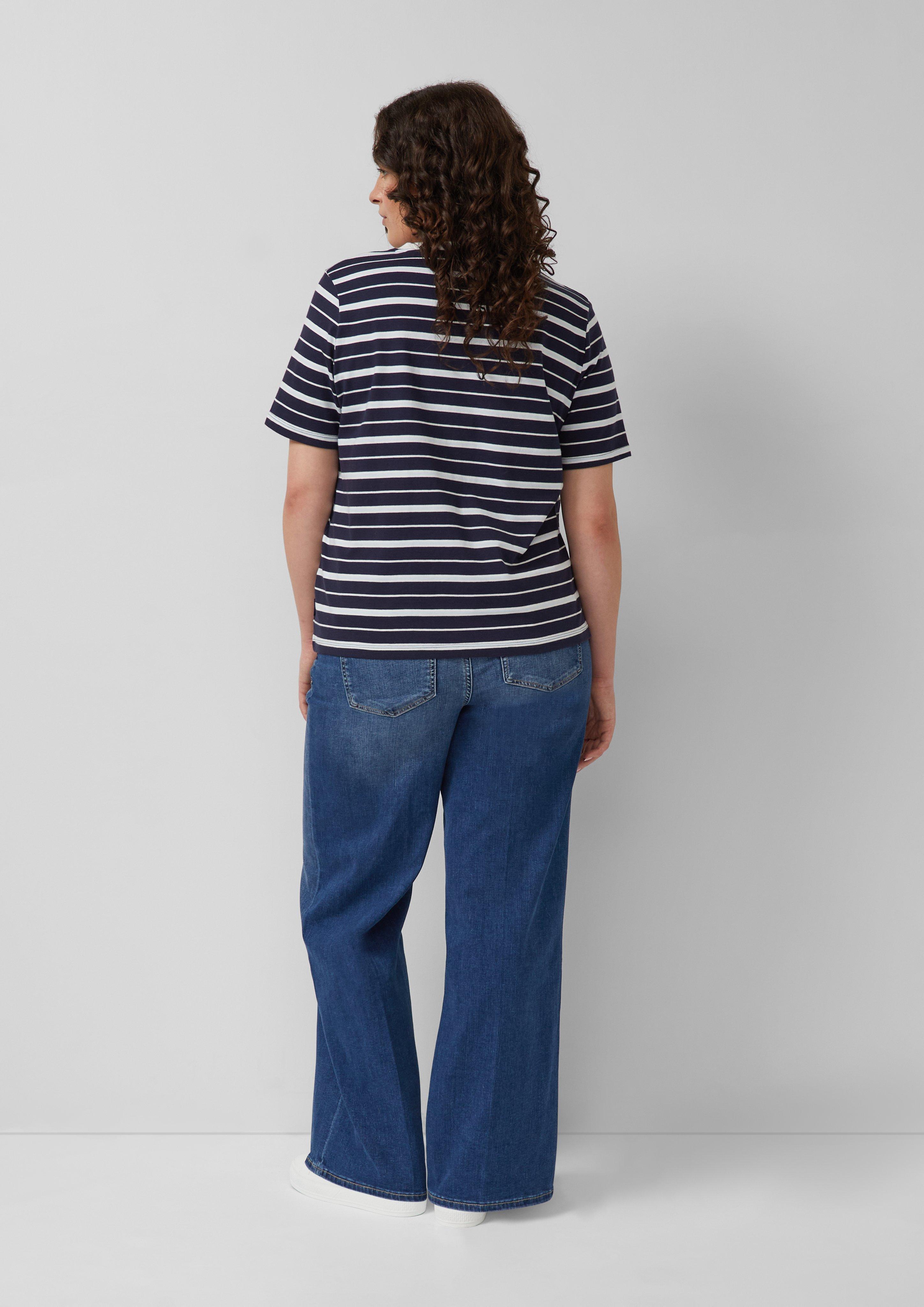 T-Shirt in 59G1 & 02G1