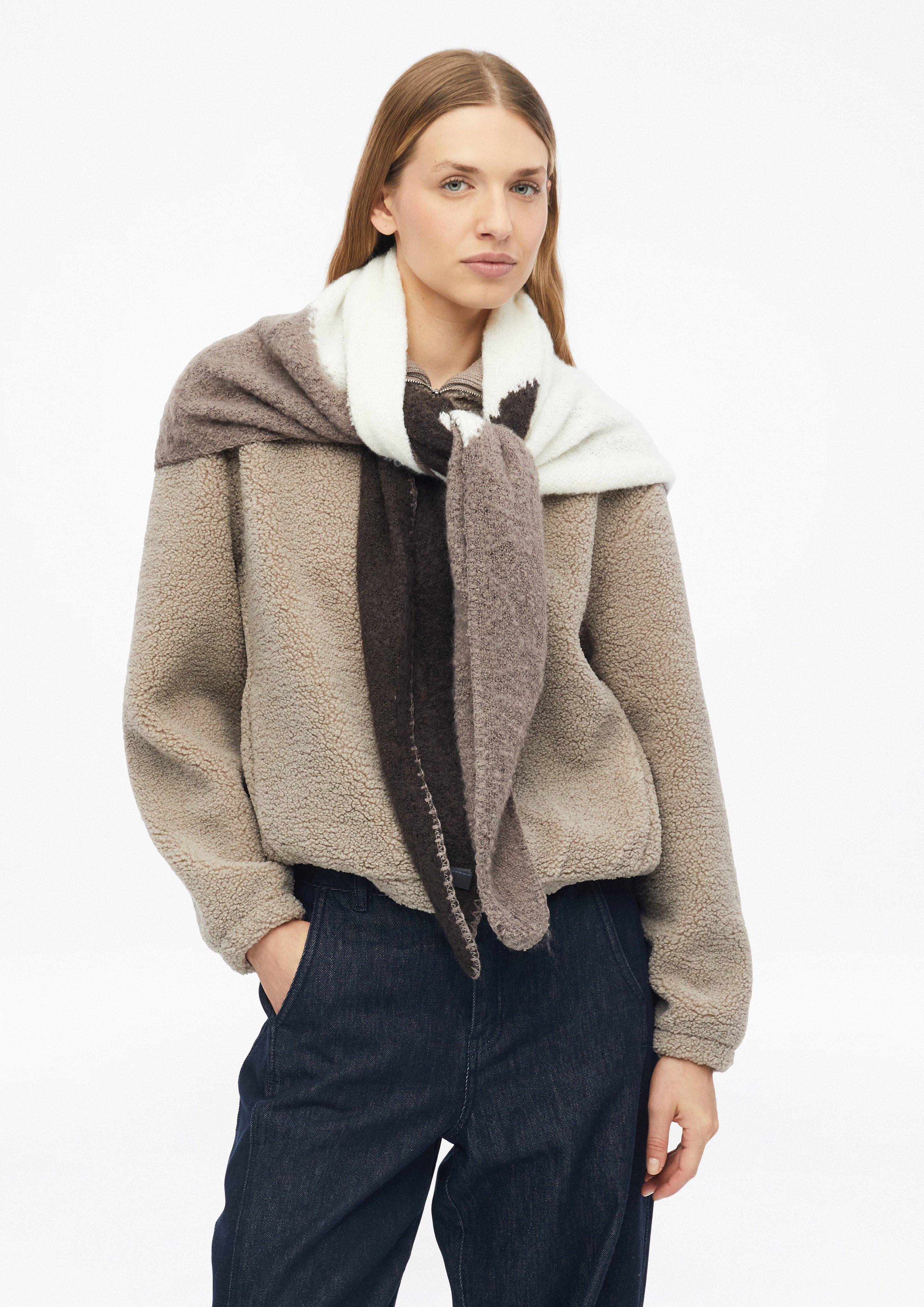 Damen Dreieckstuch aus kuscheliger Bouclé-Strickware in braun von s.Oliver