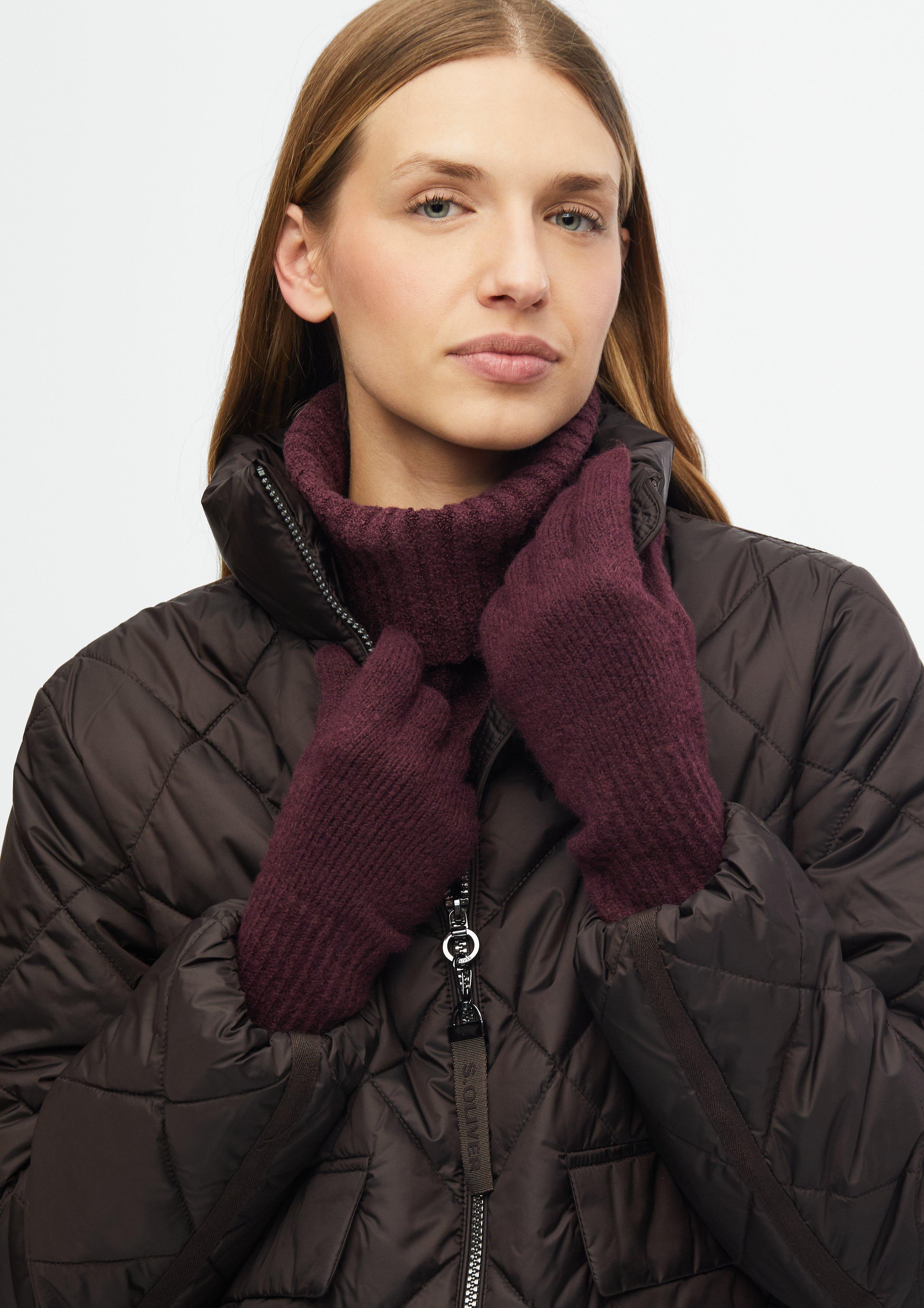Damen Handschuhe aus weichem Strick in rot von s.Oliver