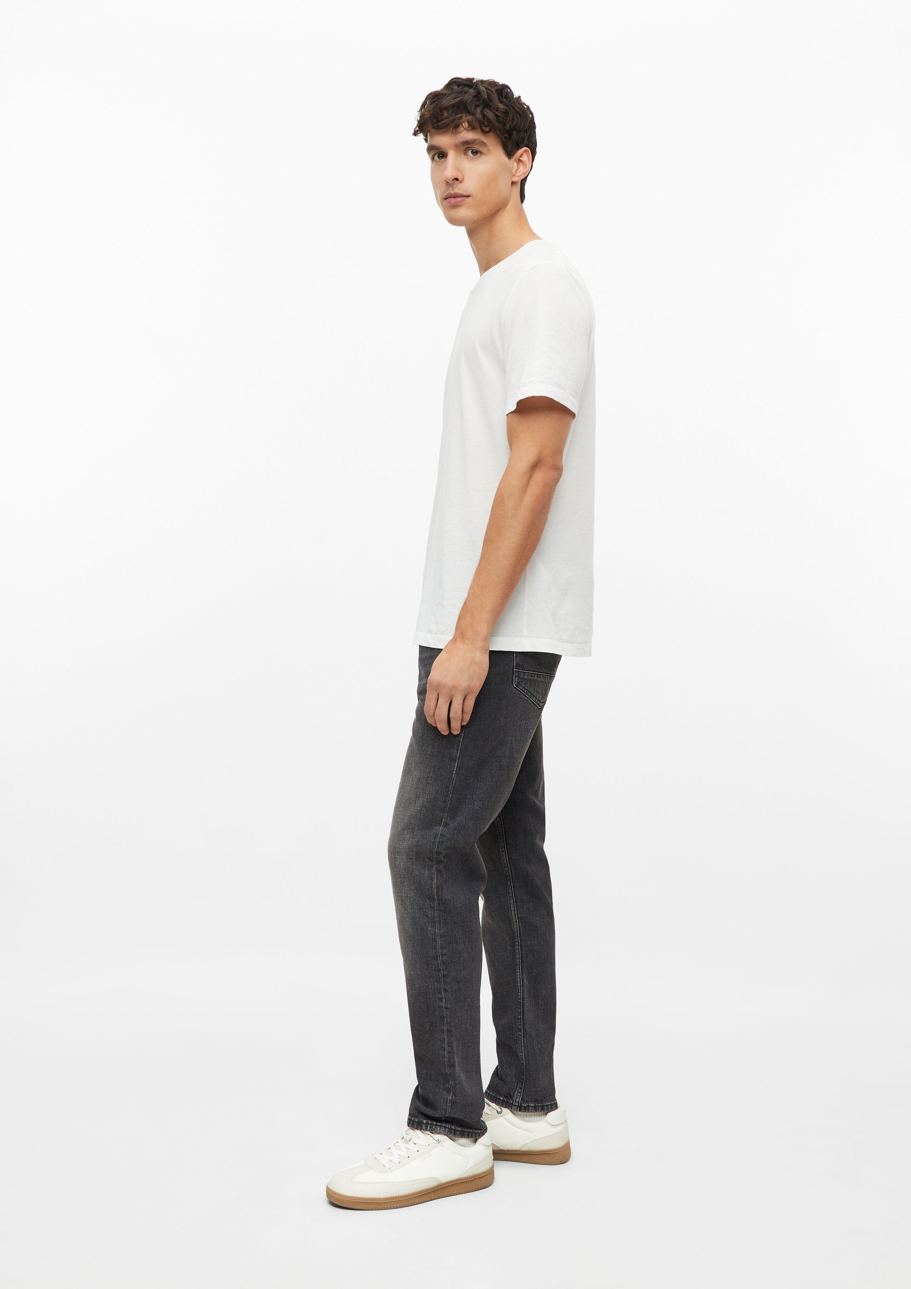 Hommes Jean Mauro / Coupe fuselée / Taille mi-haute / Denim noir délavé en gris de s.Oliver