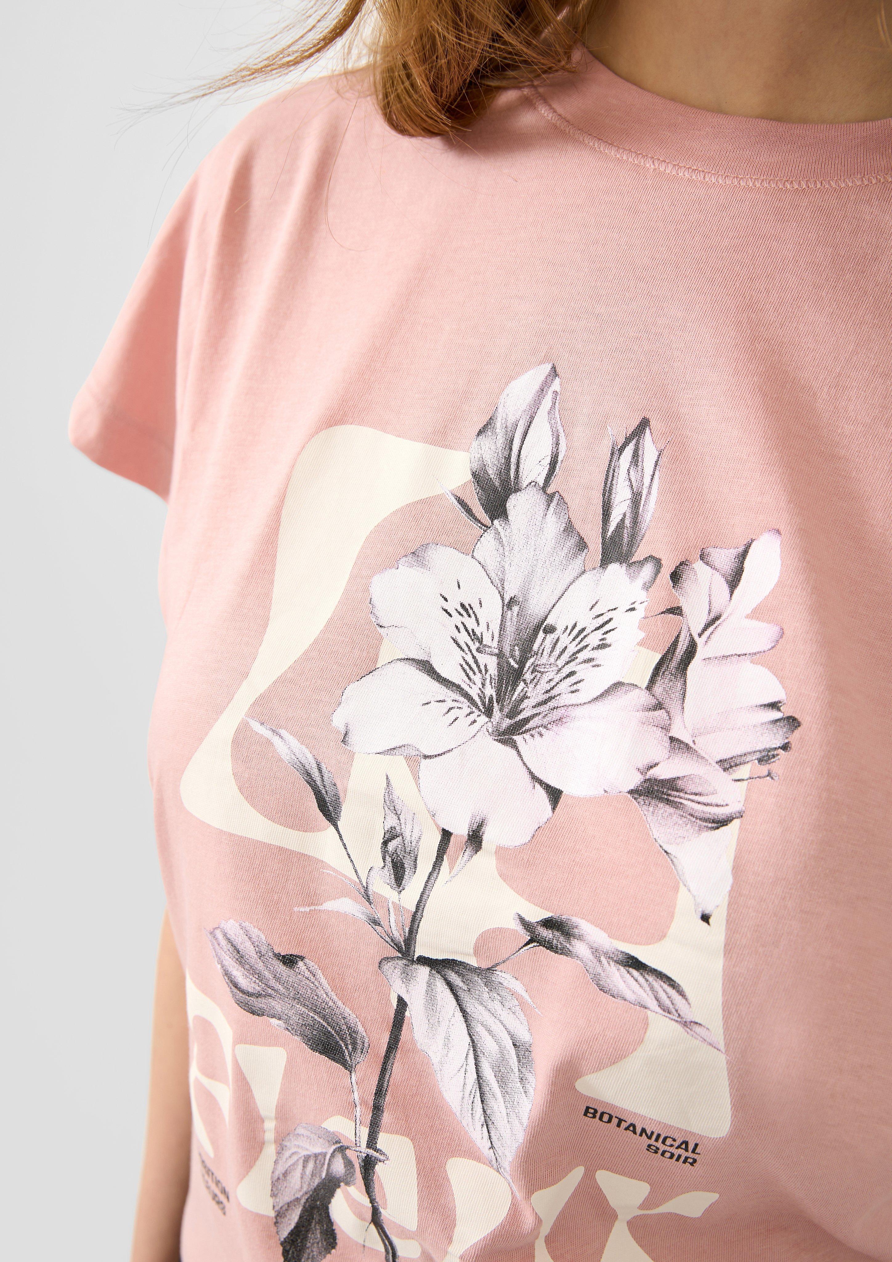 Women T-Shirt in pink by QS