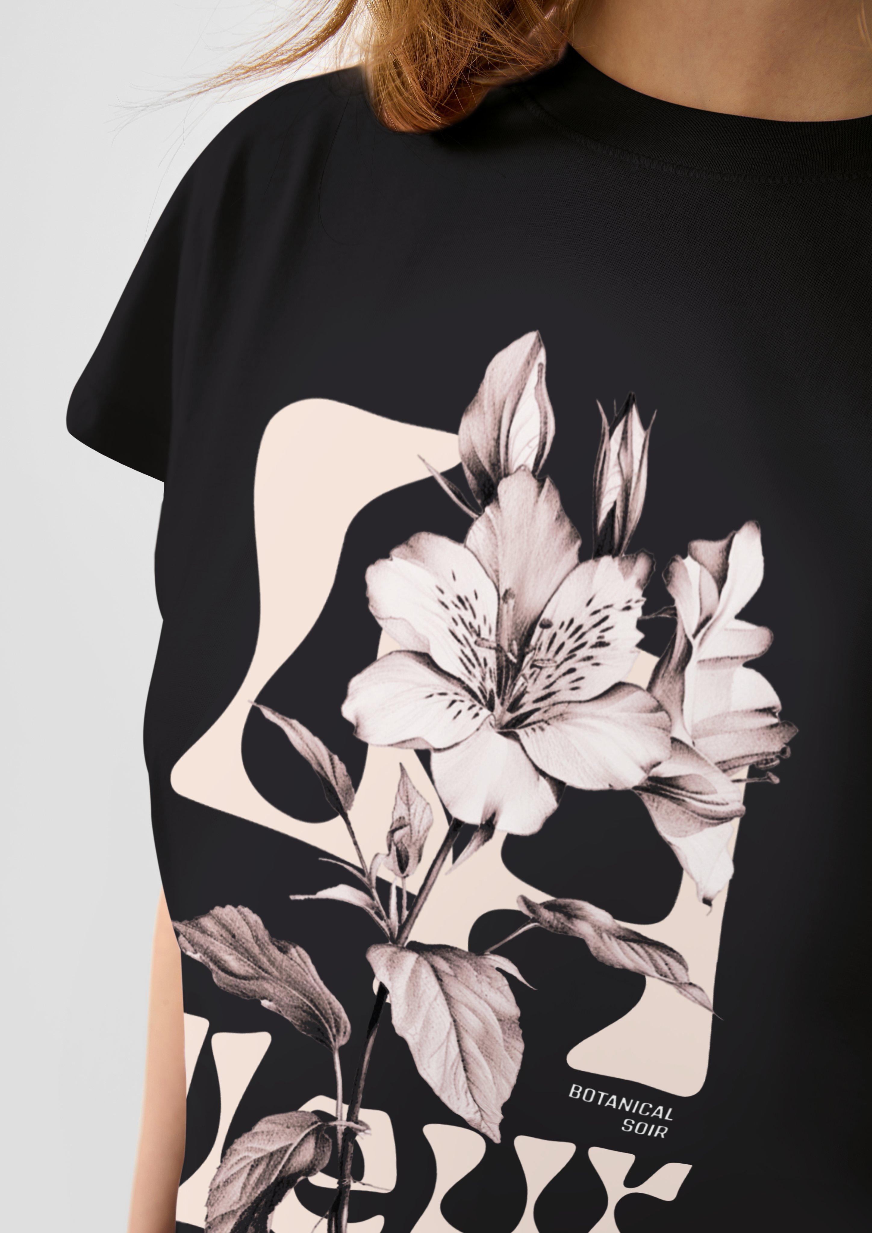 Women T-Shirt in black by QS